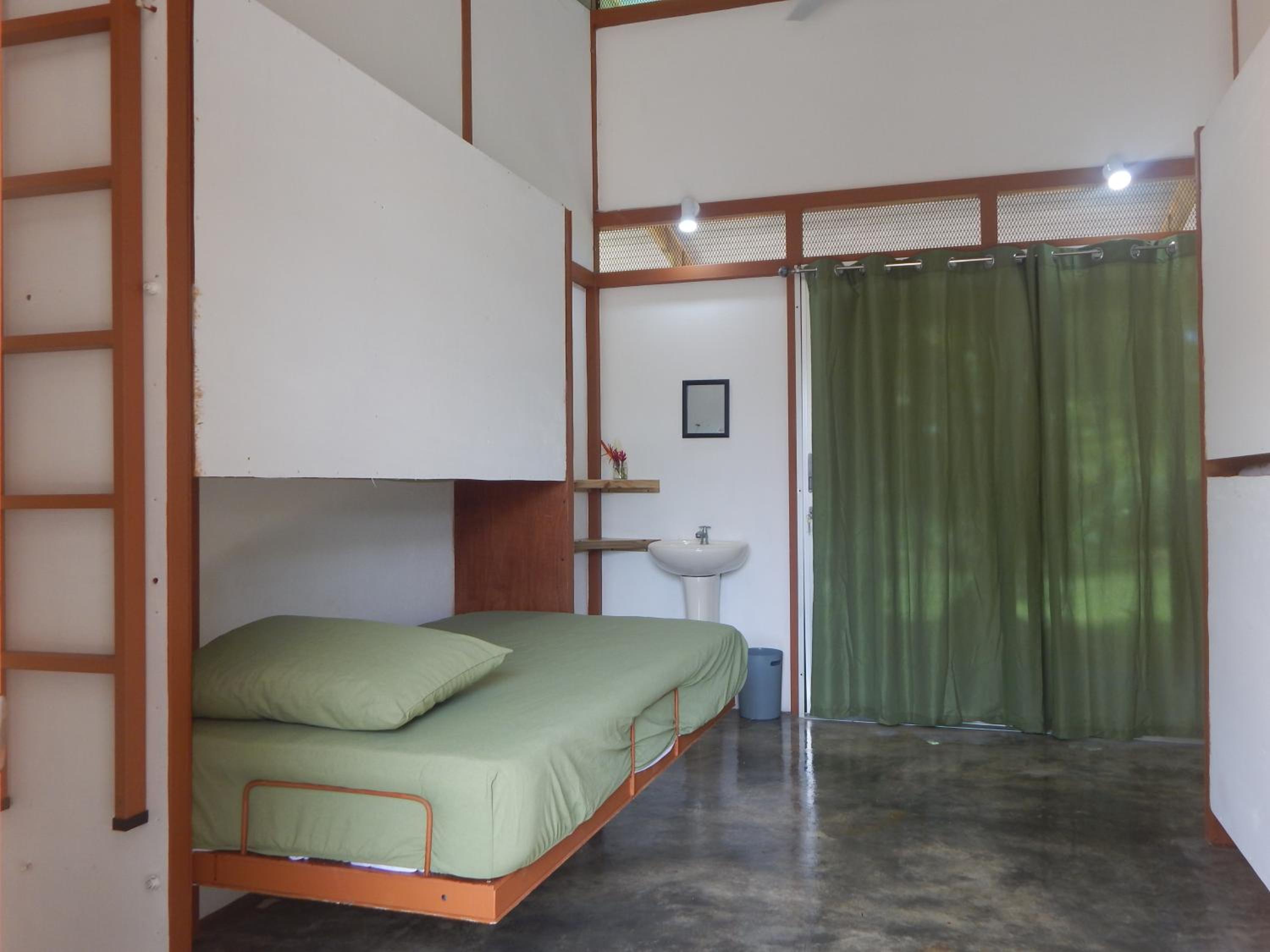 Bett im gemischten 4-Bett-Schlafsaal-Zimmer