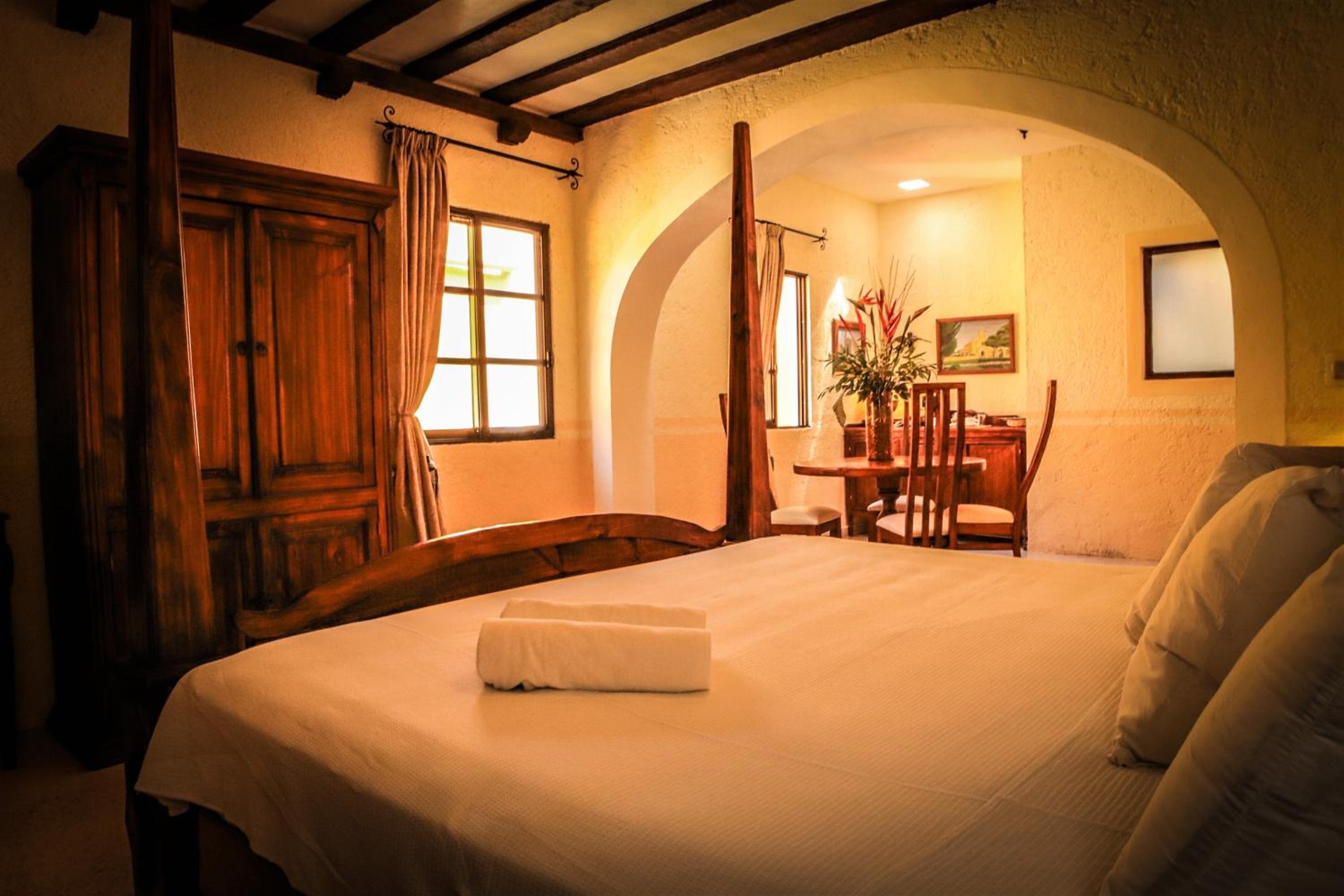 Honeymoon Suite photo 2