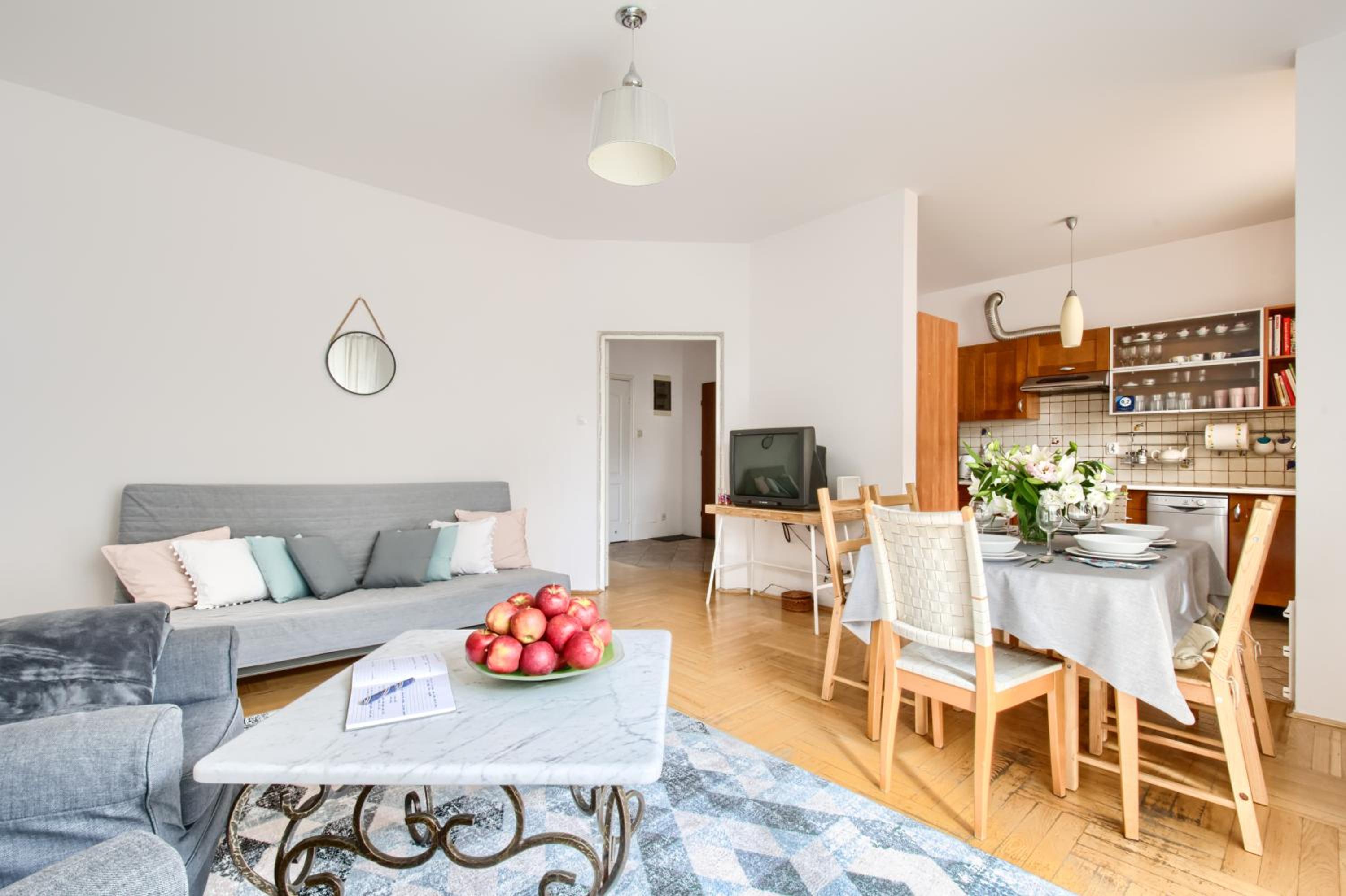 Three-Bedroom Apartment - Photo 30