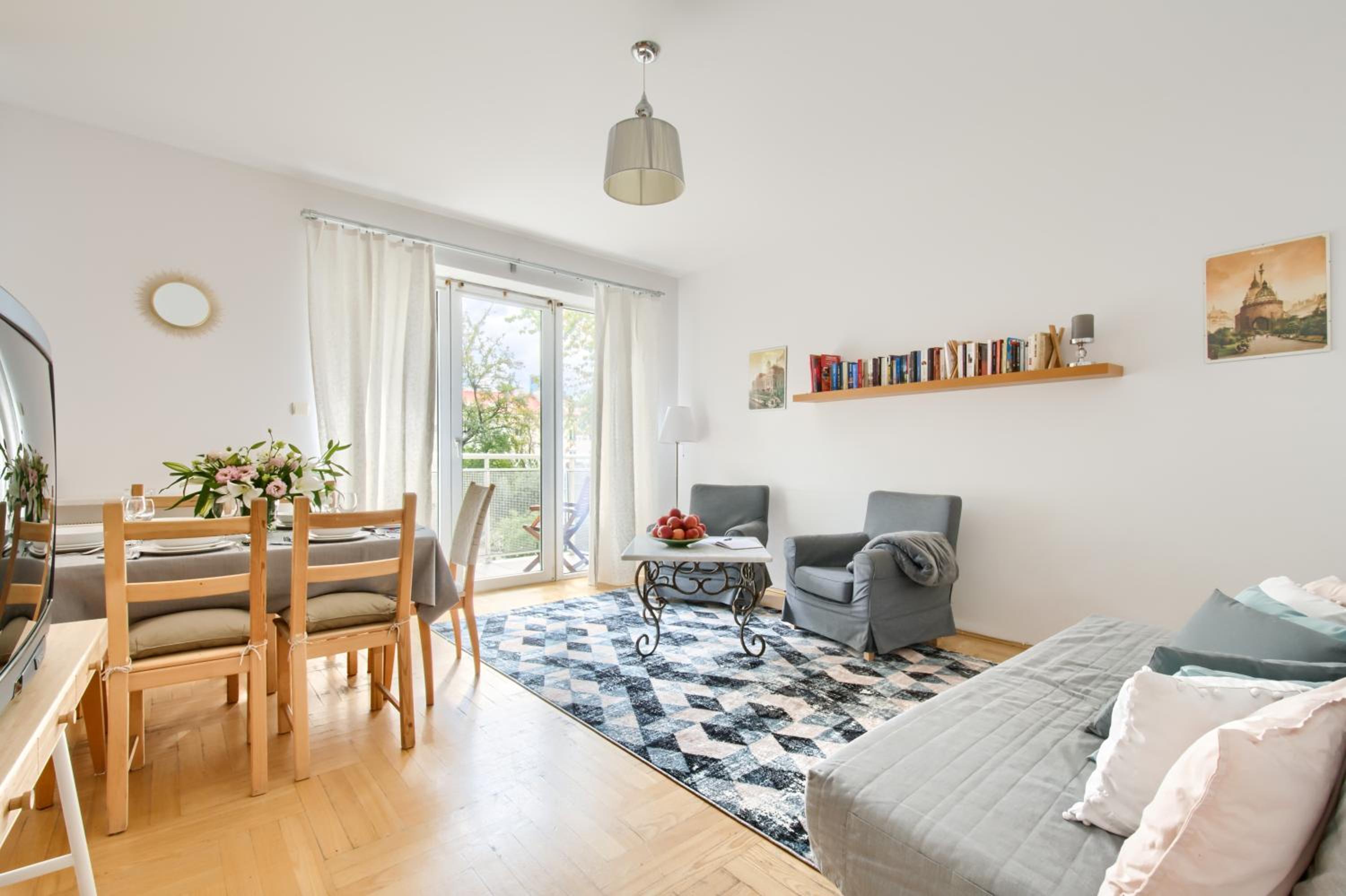 Three-Bedroom Apartment - Photo 11