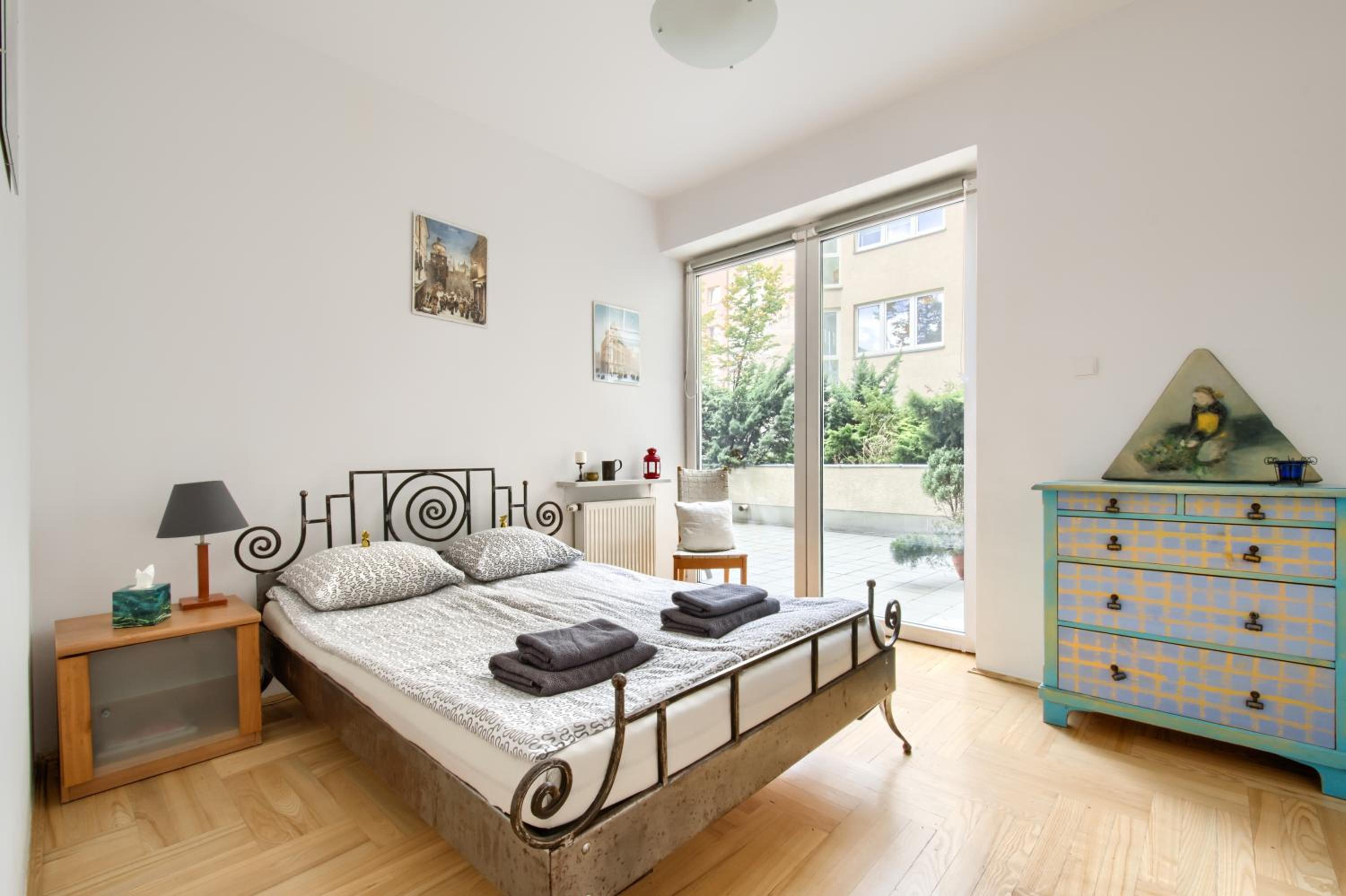 Three-Bedroom Apartment - Photo 38