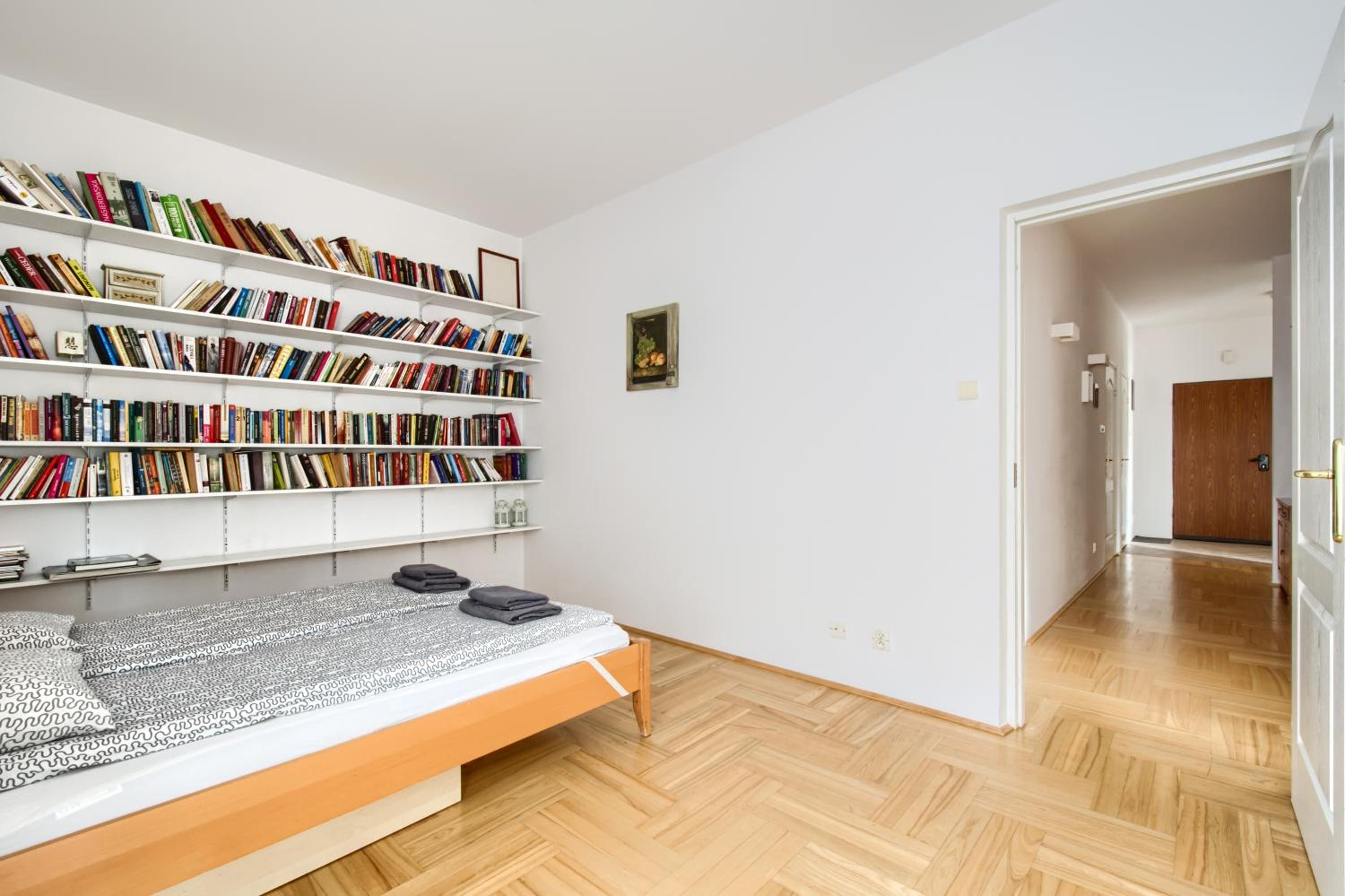 Three-Bedroom Apartment - Photo 28