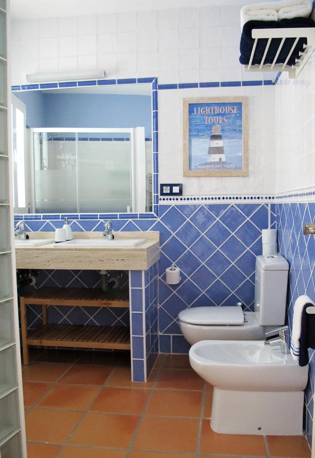Deluxe Twin Room photo 2