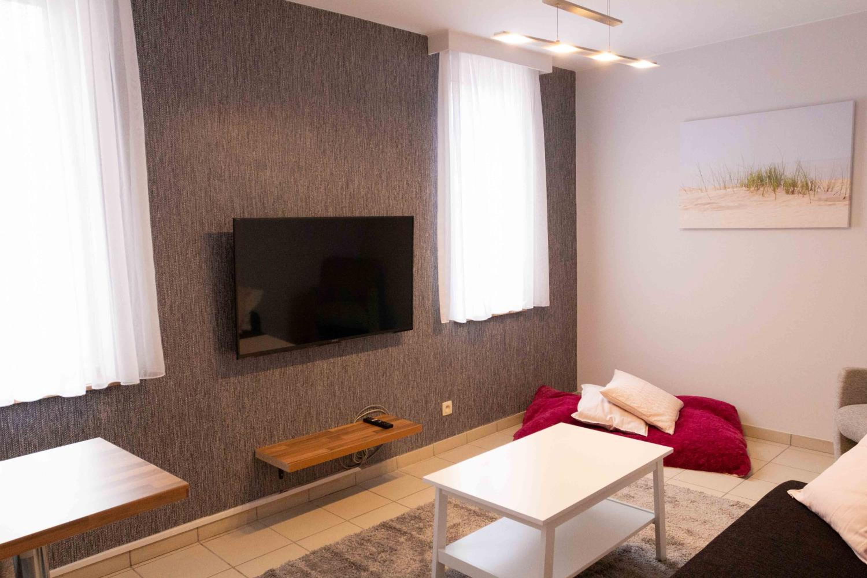Apartment photo 1