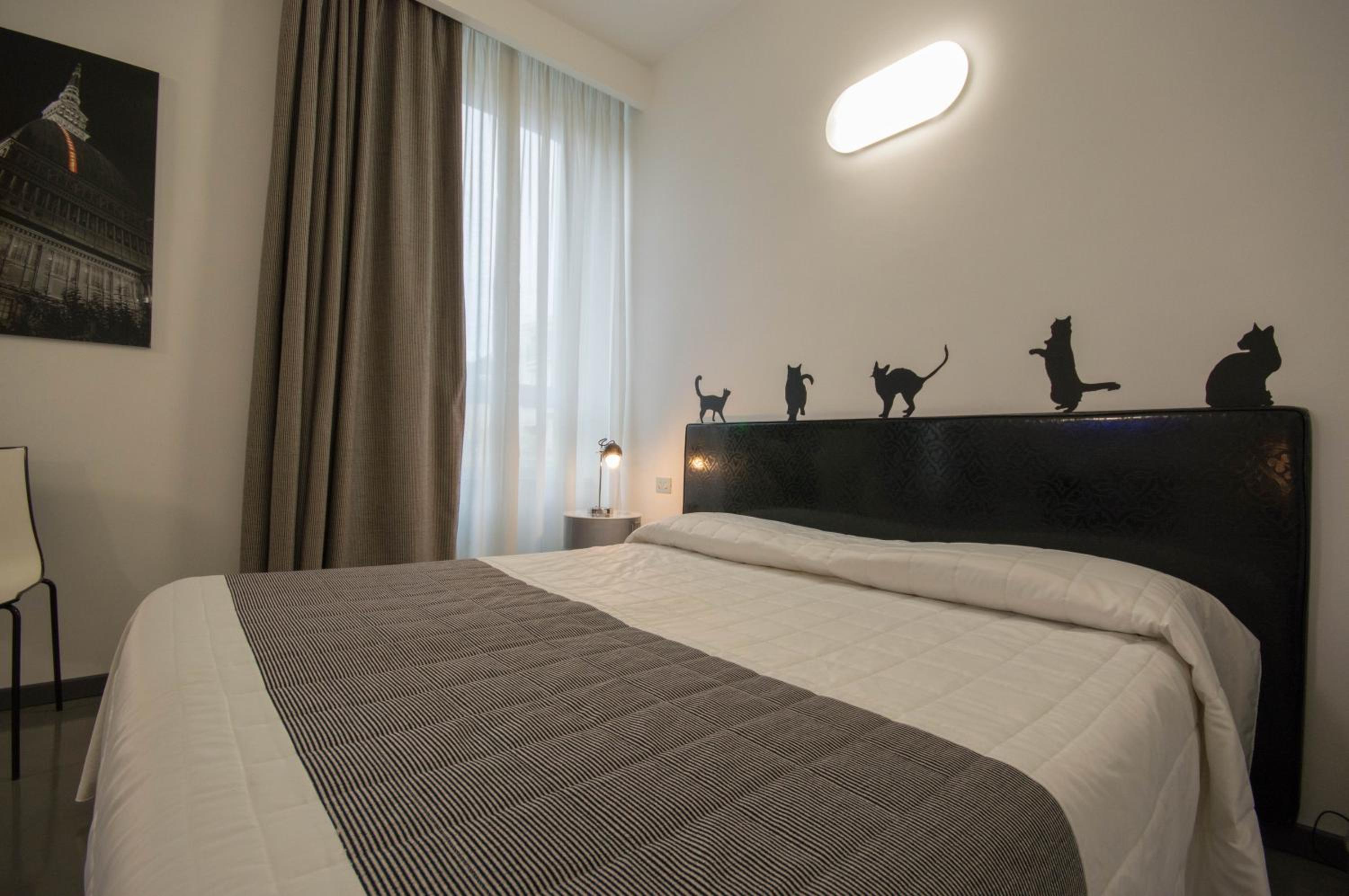 Deluxe Studio (4 Adults) - Photo 24