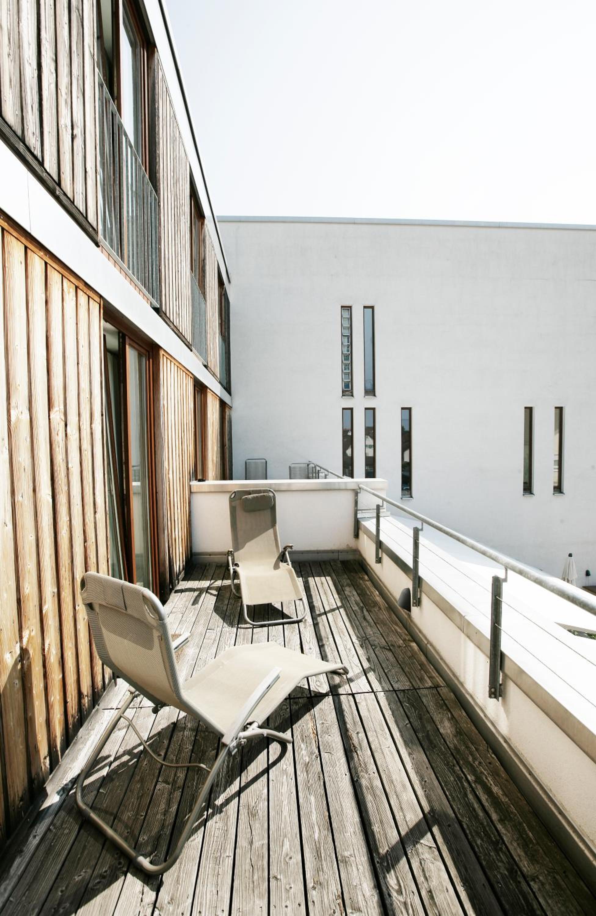 Family Room with Balcony photo 3