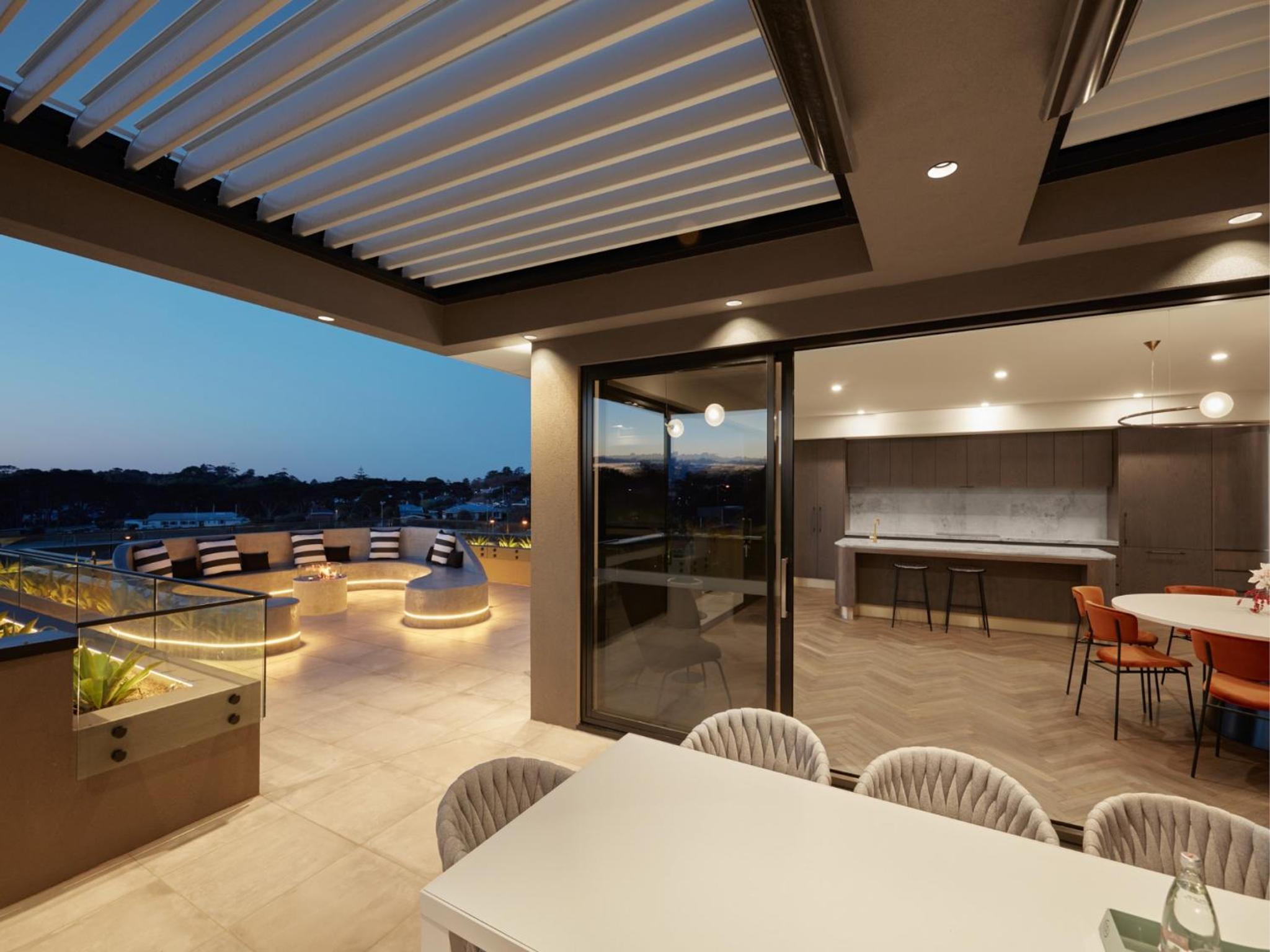 Three-Bedroom Penthouse Apartment - Photo 23