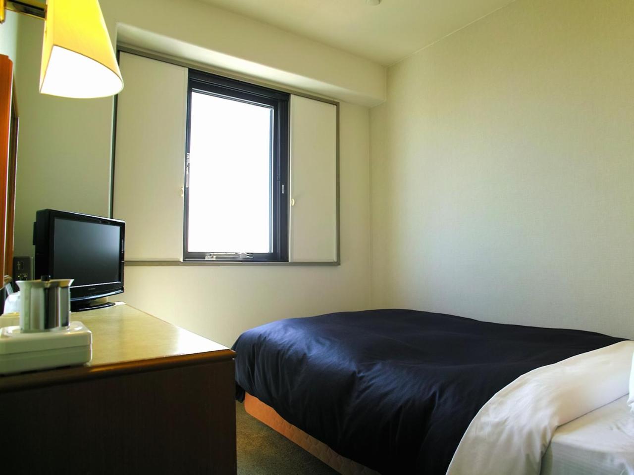 Single Room - Non-Smoking