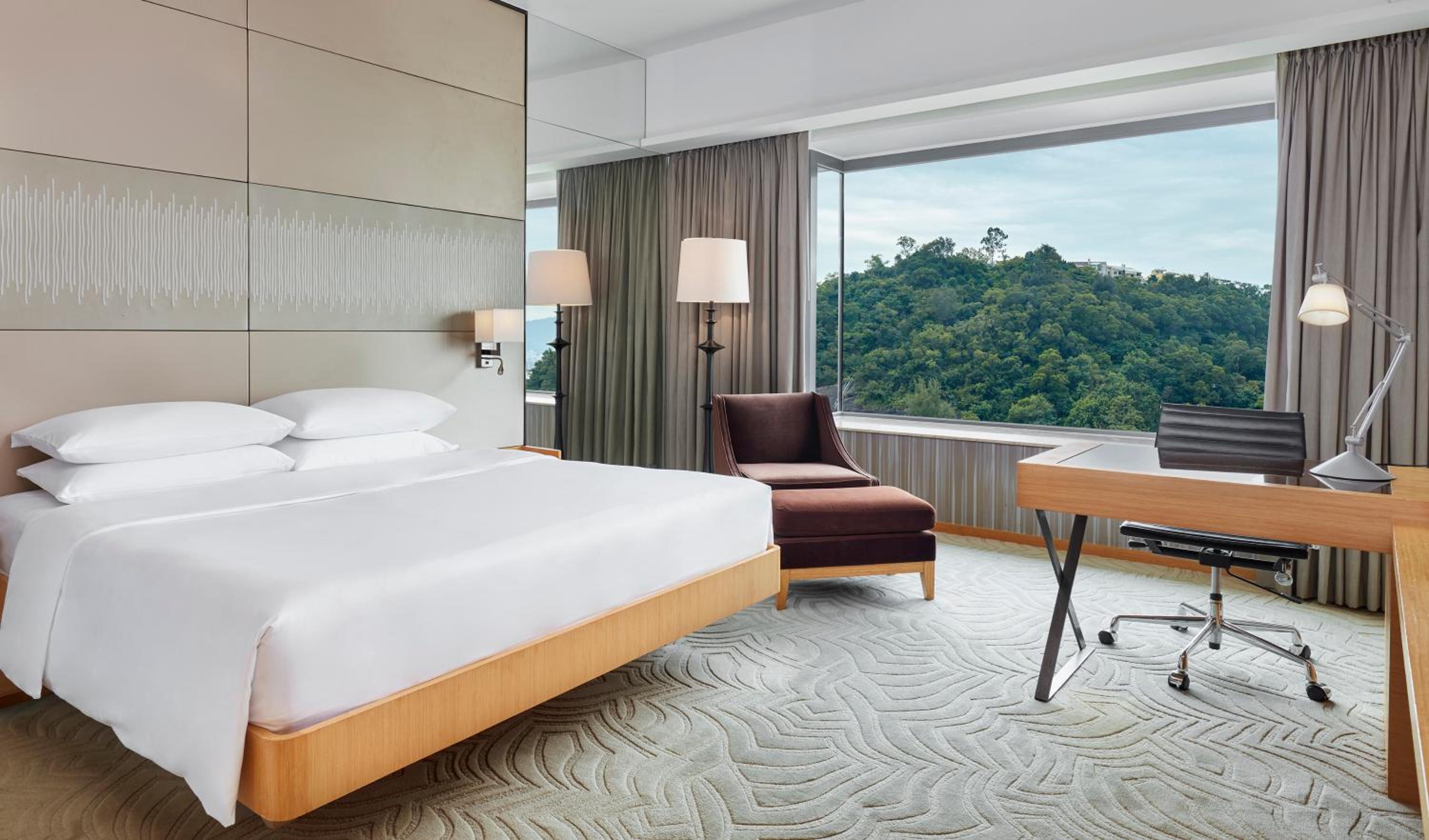 King Room - Club Access