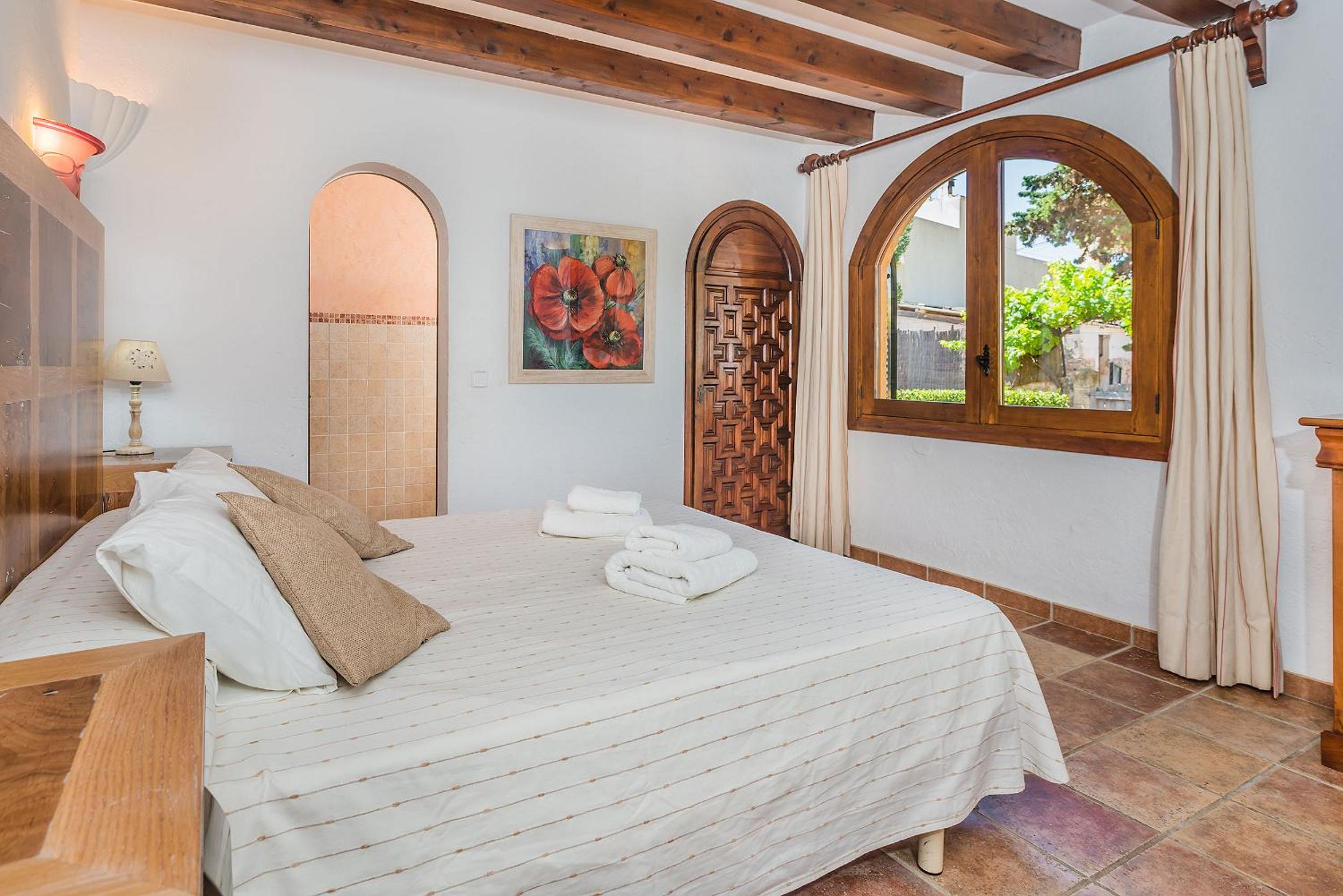 Villa photo 3