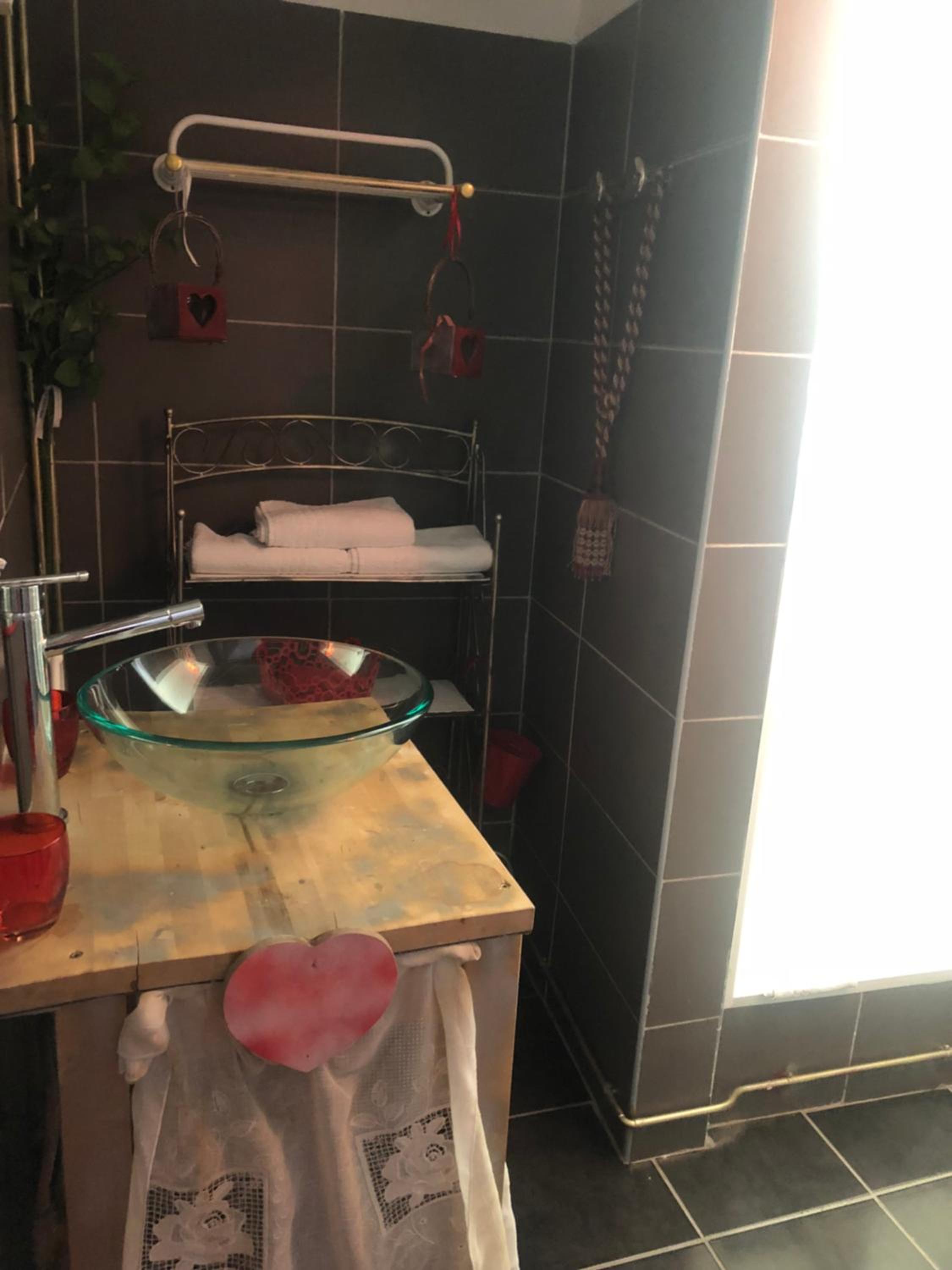 Triple Room with Private External Bathroom photo 2