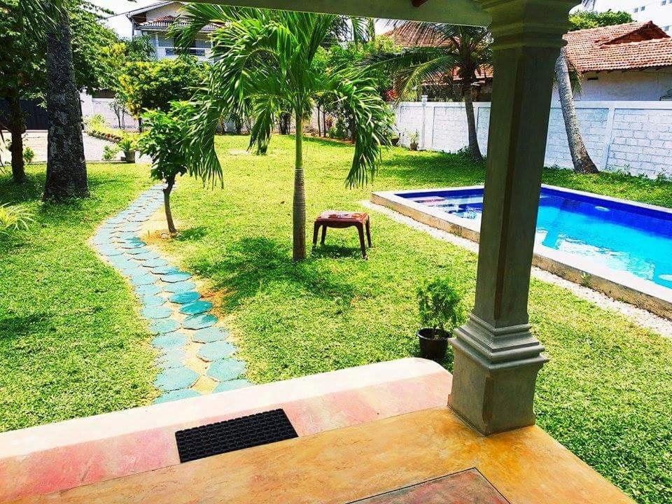 Double Room with Pool View photo 3