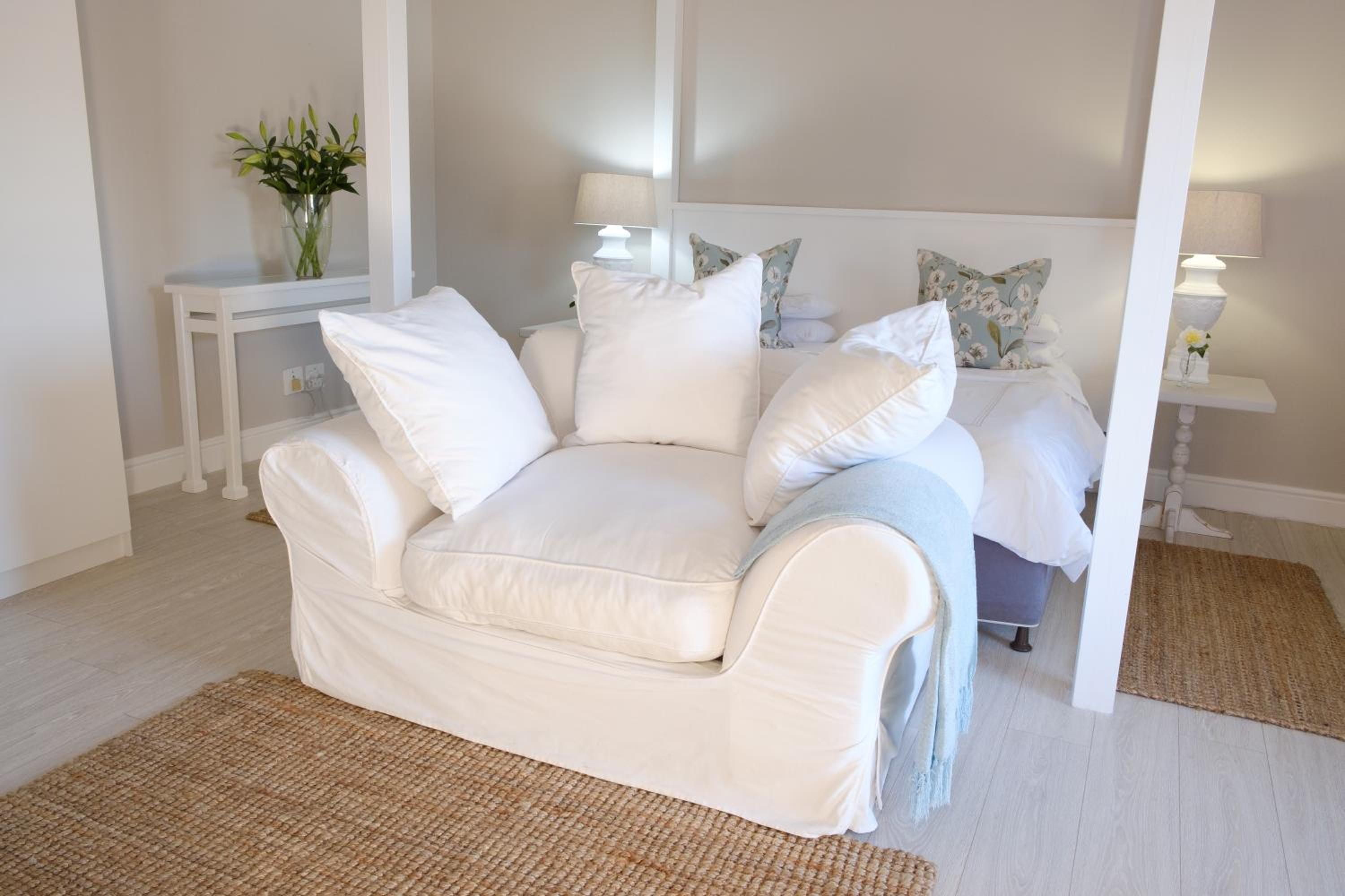 Superior Double or Twin Room with Garden View - Photo 3