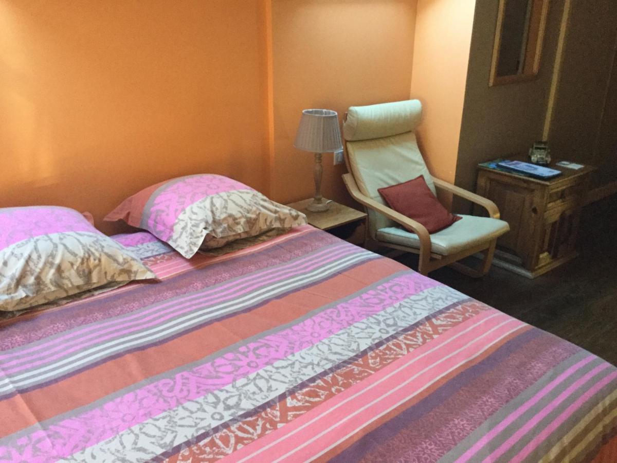 Double Room with Private Bathroom photo 3