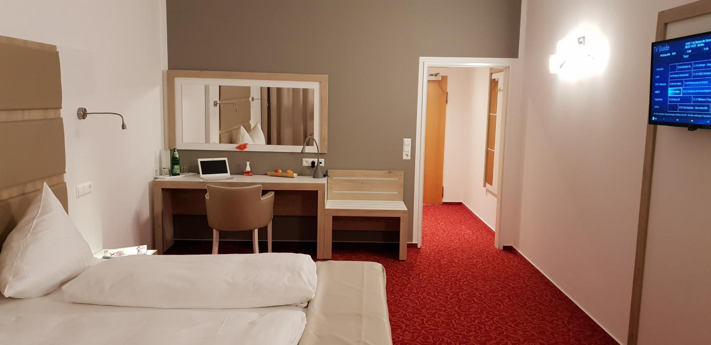 Superior Double or Twin Room - Photo 5
