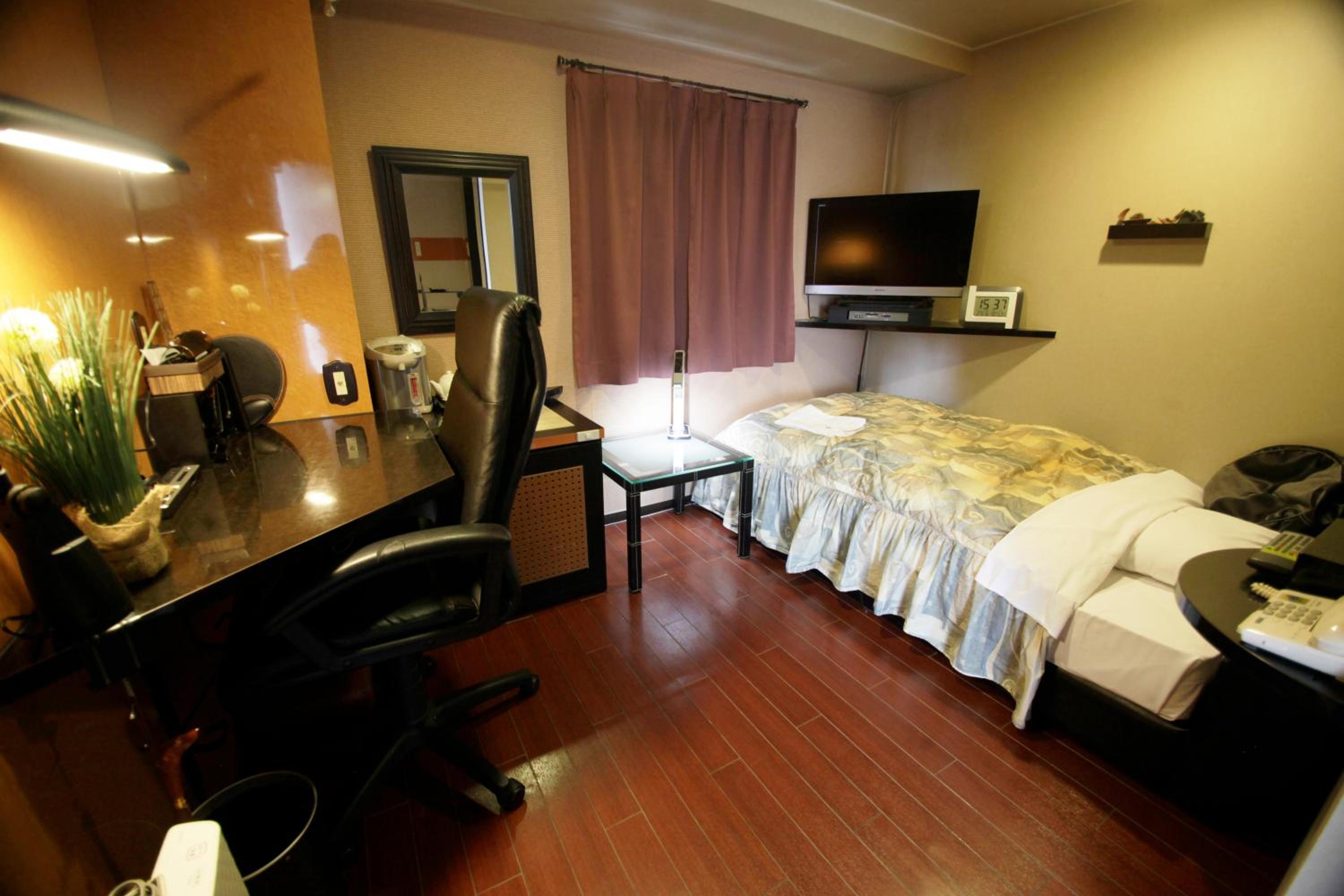 Superior Single Room - Non-Smoking