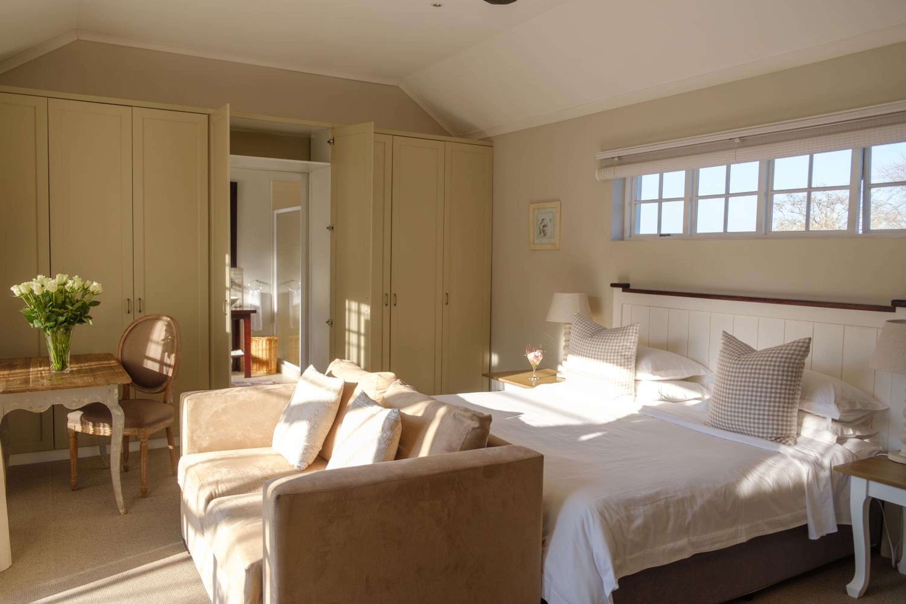 Superior Double or Twin Room with Garden View - Photo 1