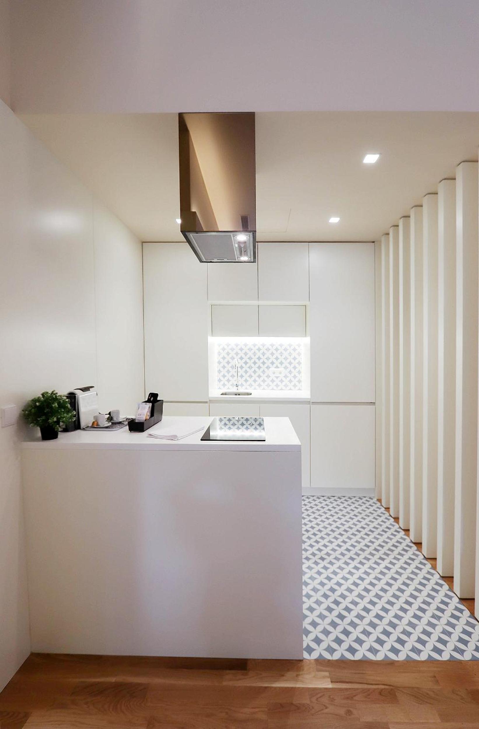 Apartment - Photo 2