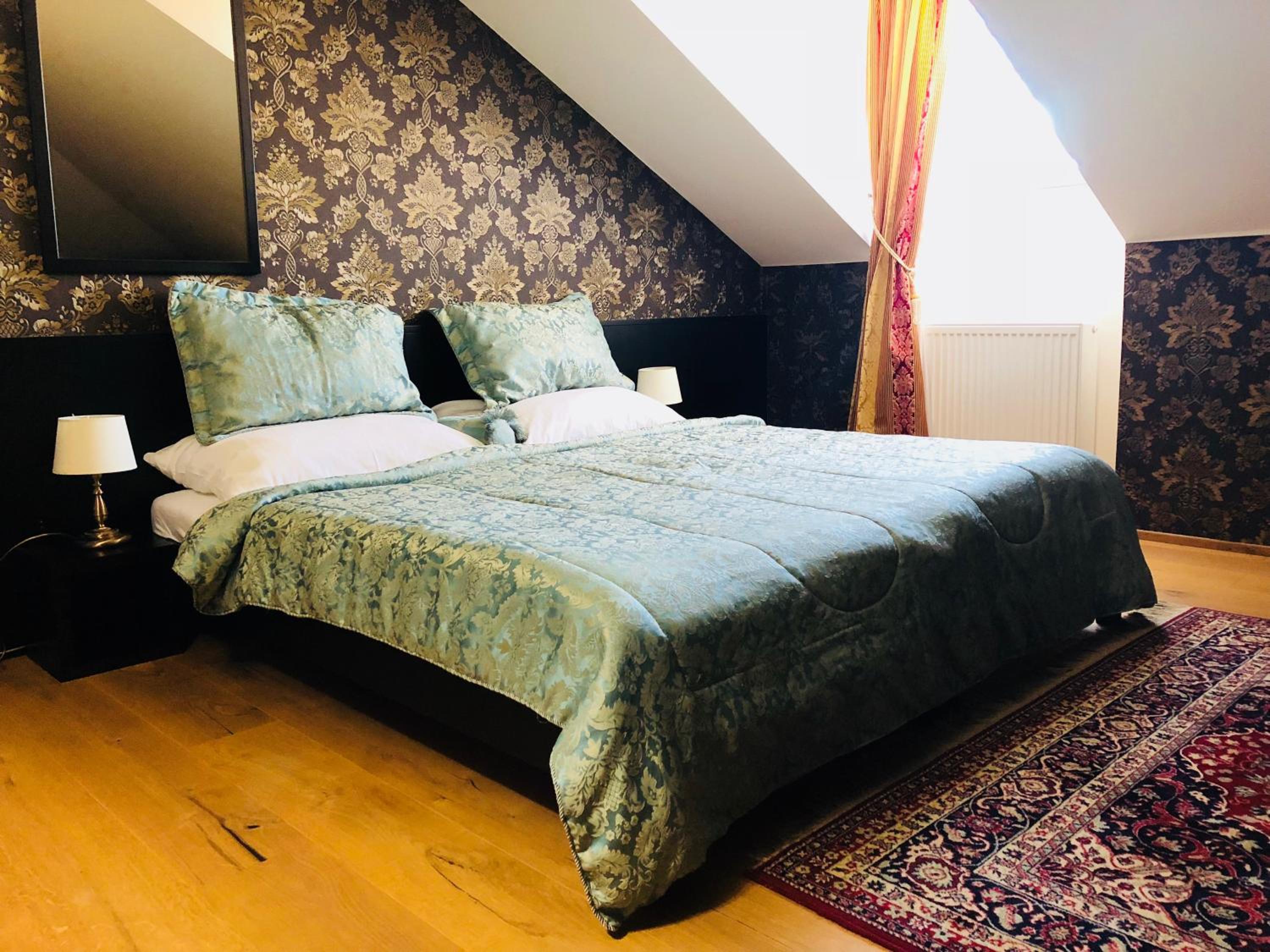 Classic Double or Twin Room - Photo 5
