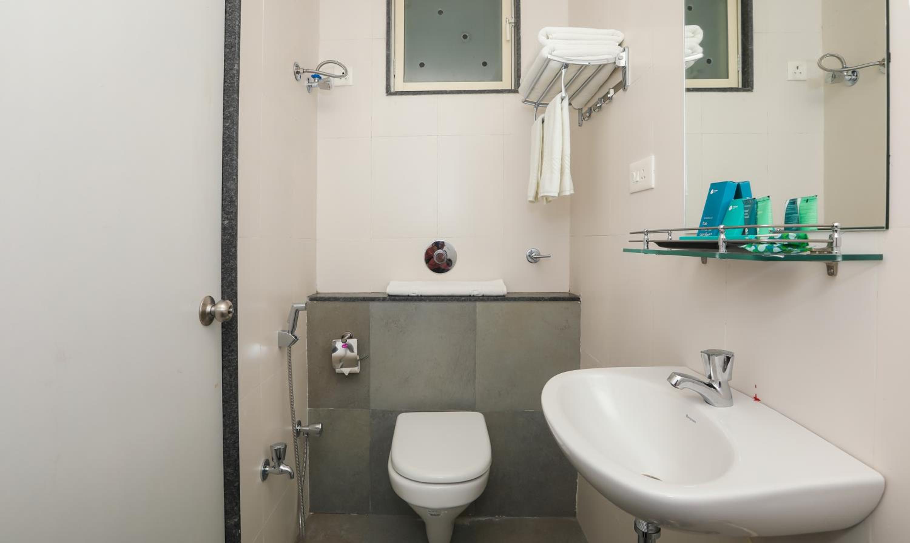 Superior Room - Photo 8