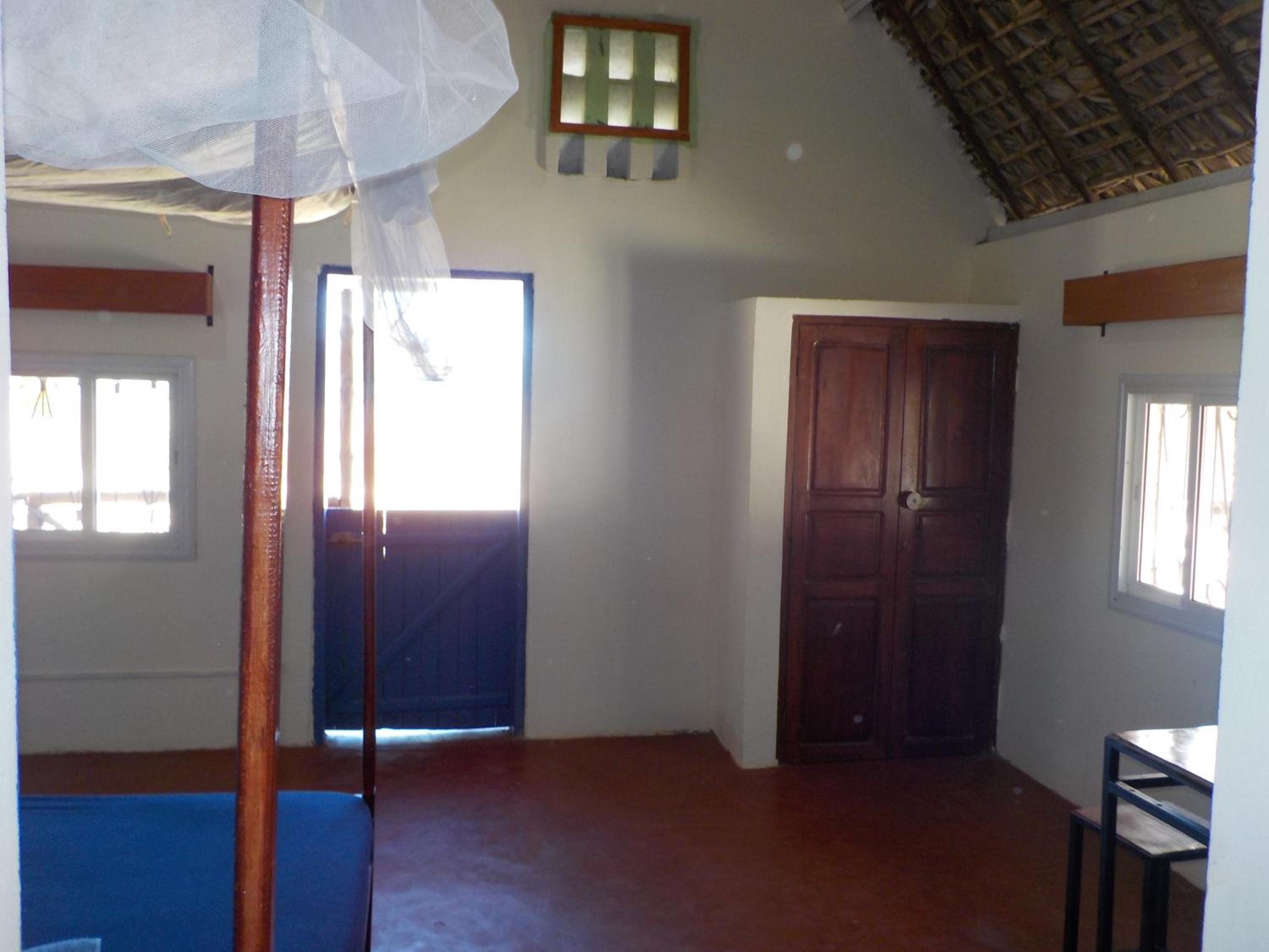 Bungalow with Sea View photo 3