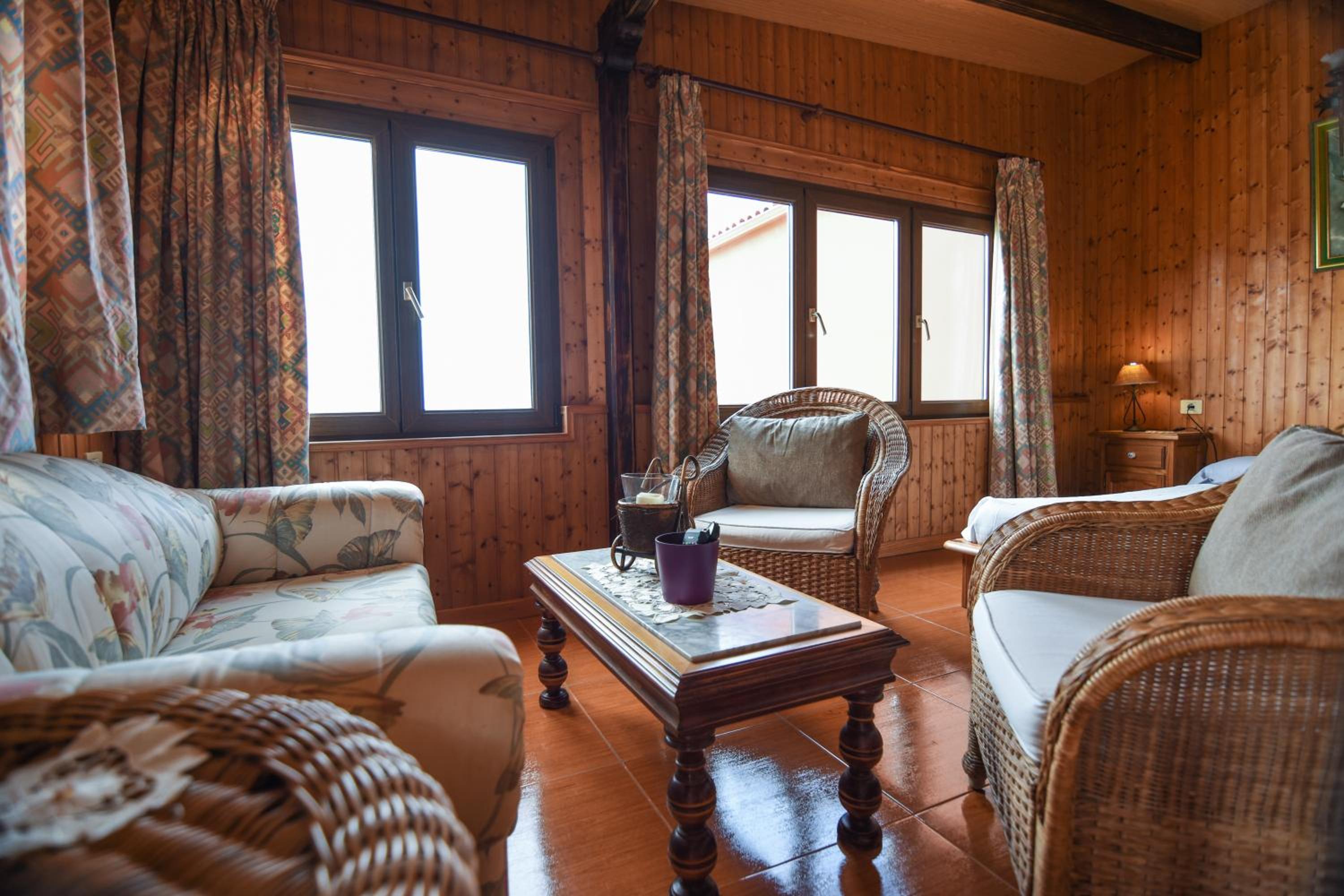 Apartment with Terrace photo 2