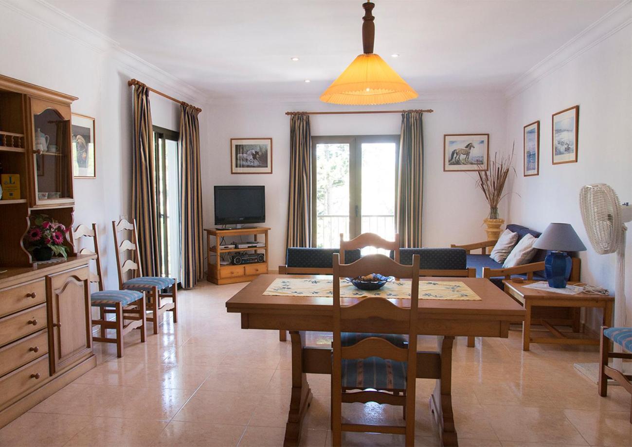 Apartment with Sea View photo 3