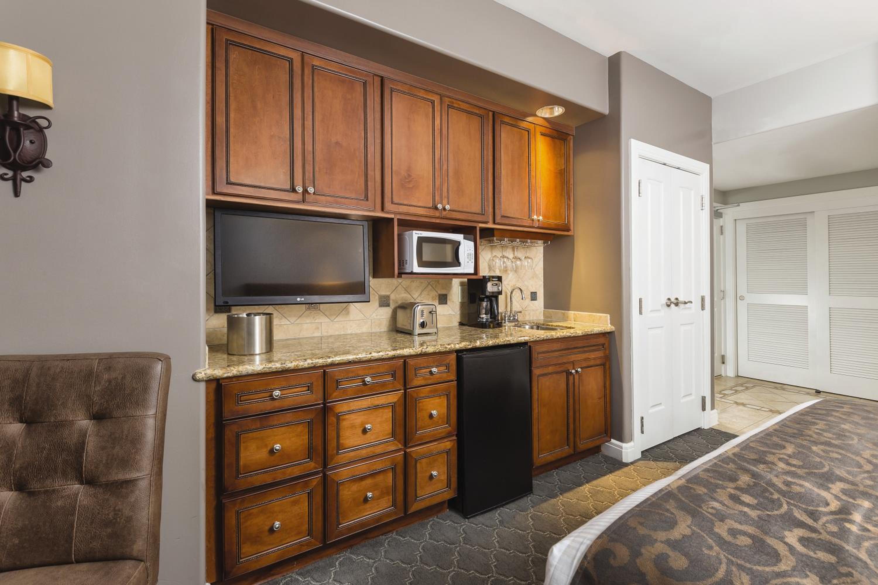 Resort Suite Double photo 3