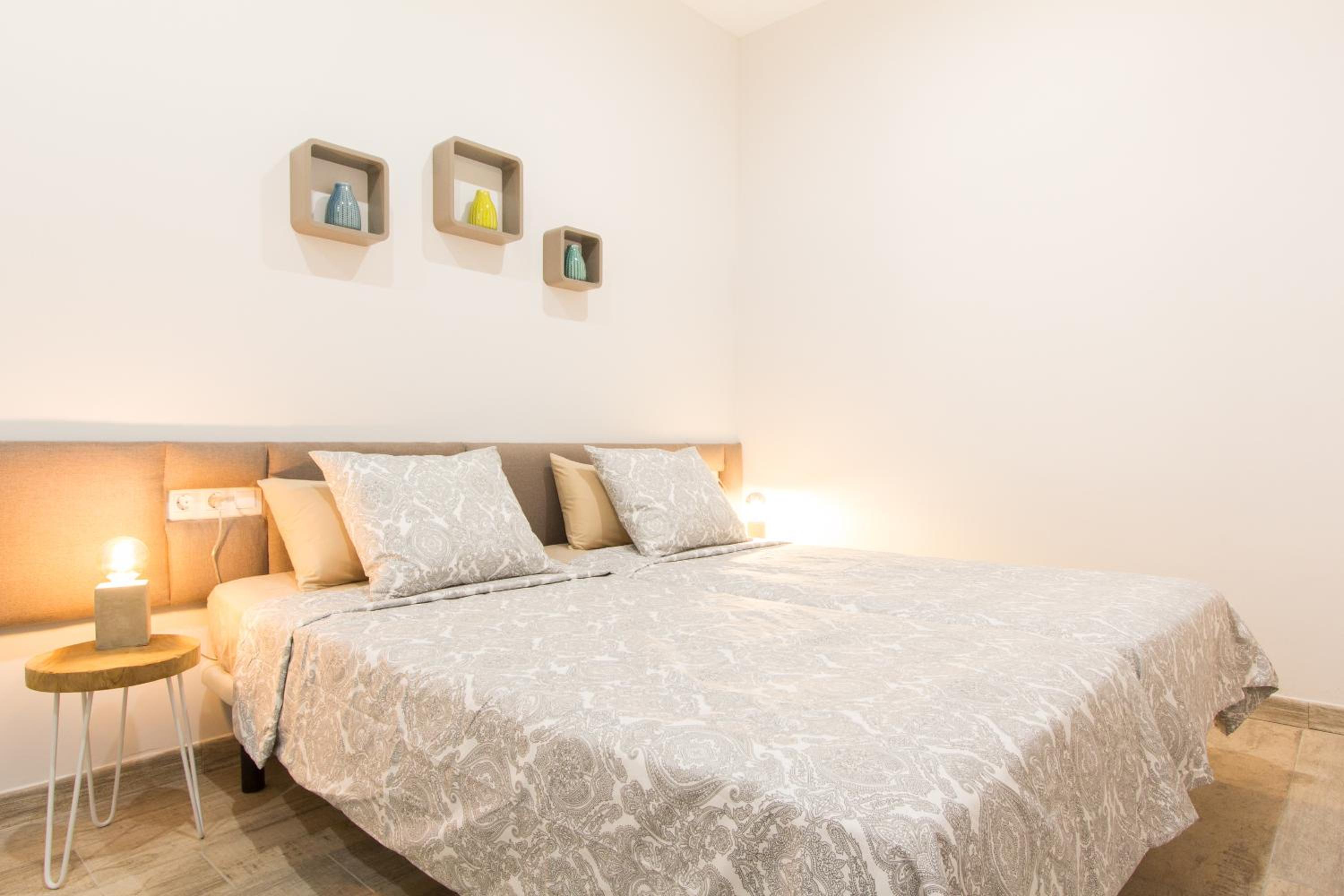 Apartamento de tres habitaciones con vista