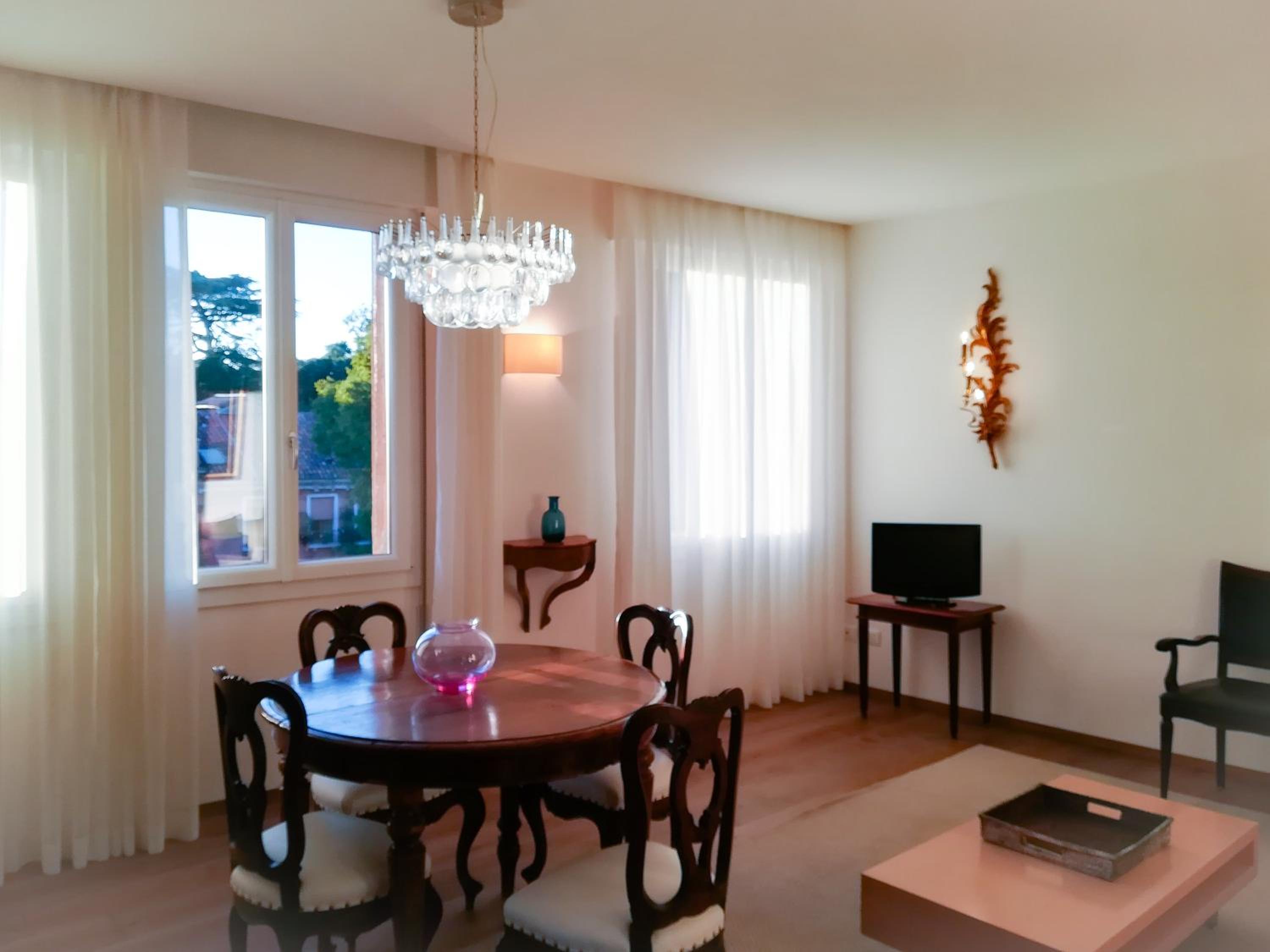 Apartment with Terrace photo 2
