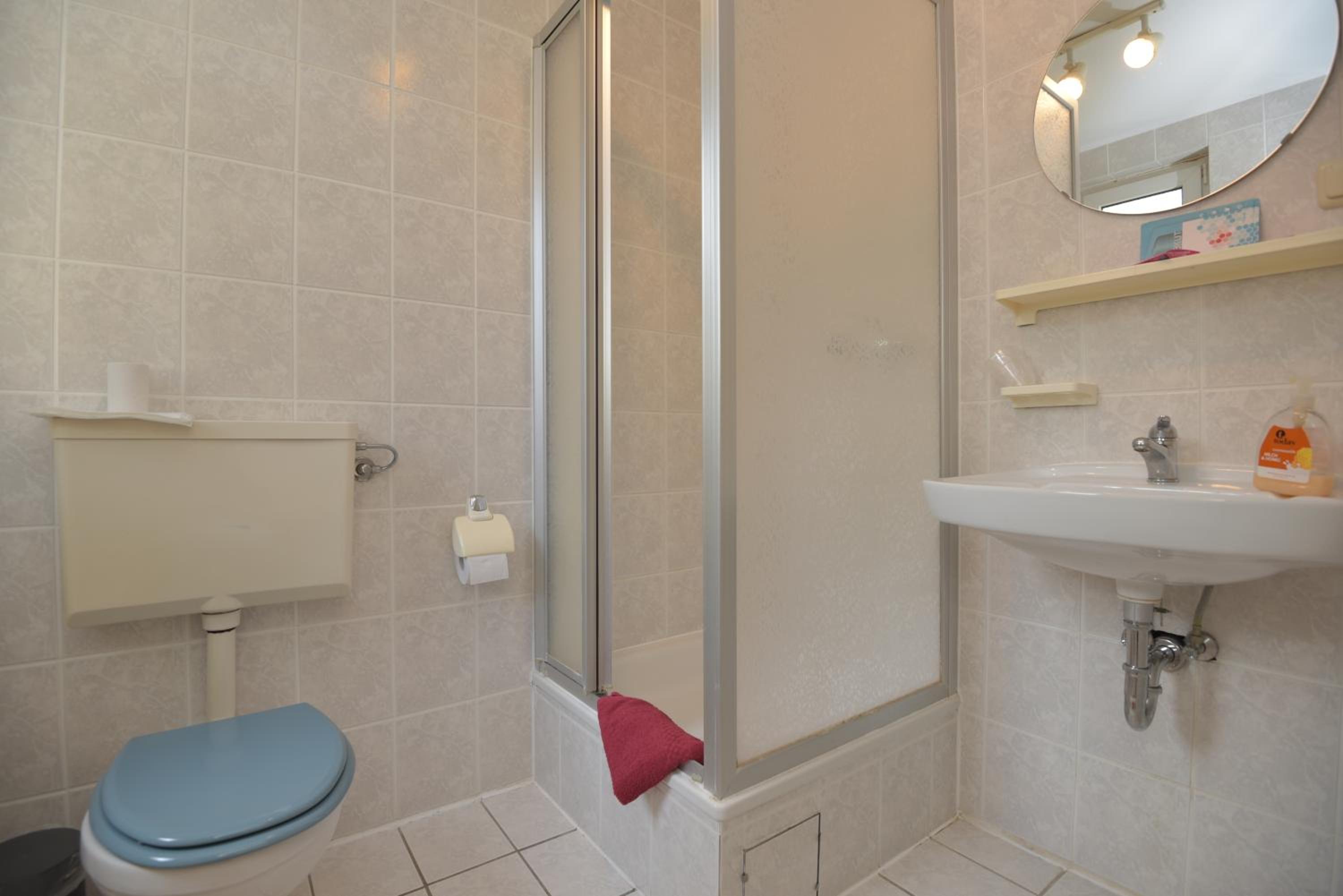 Apartment photo 3