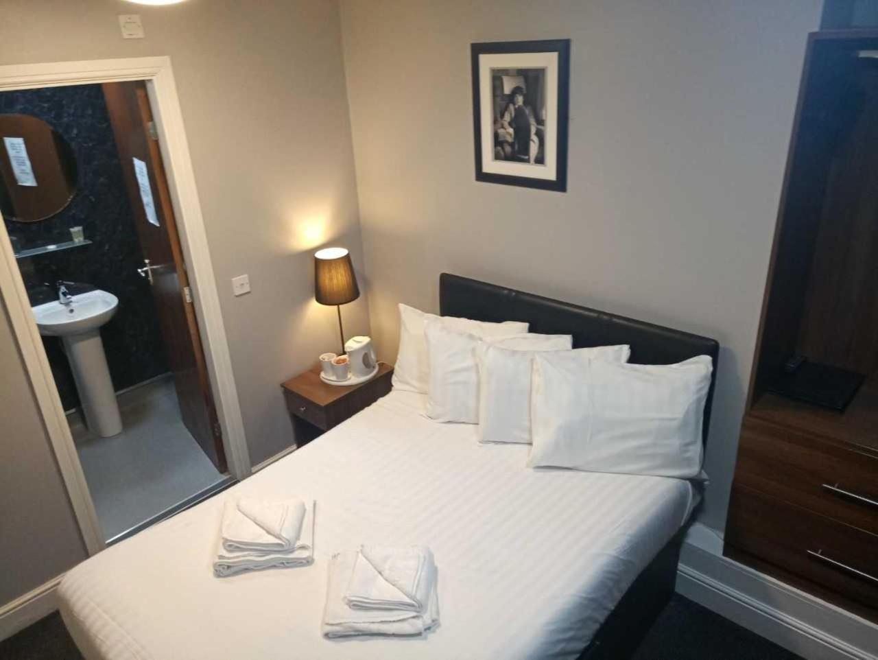 Small Double Room
