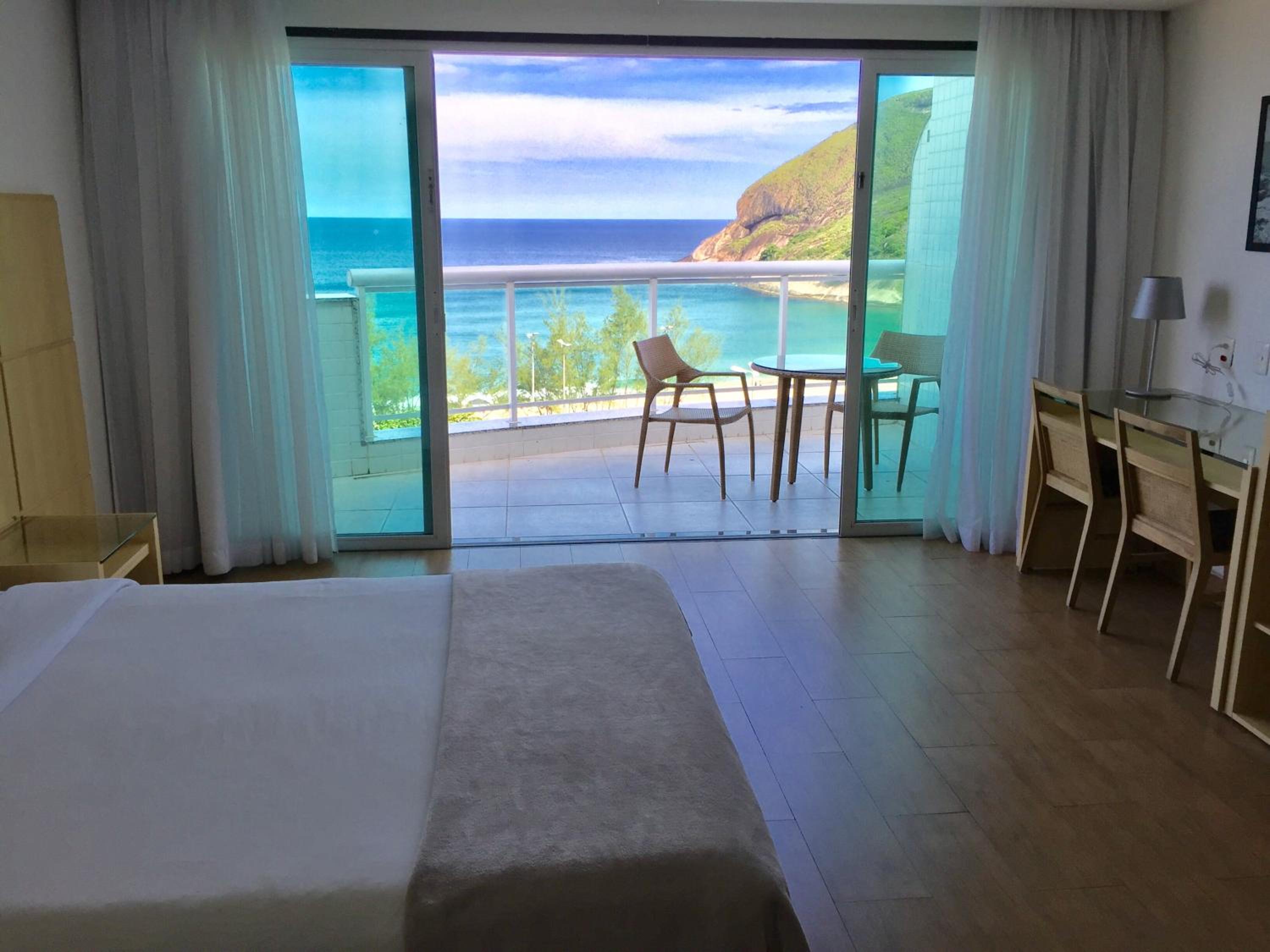 Superior Double Room with Balcony and Sea View thumbnail 5