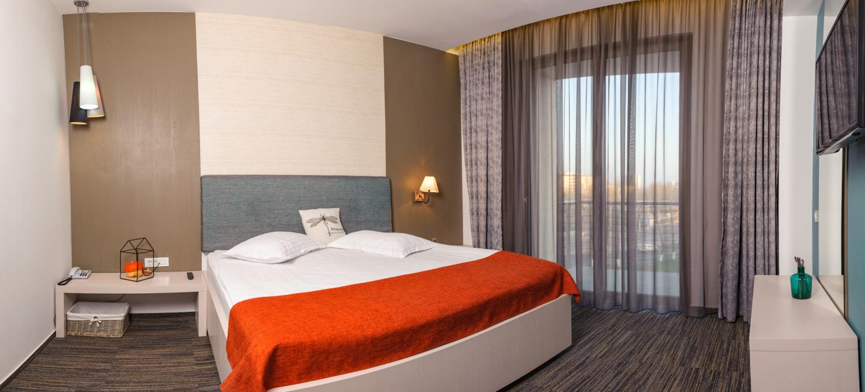 Economy Double Room with City View and Balcony