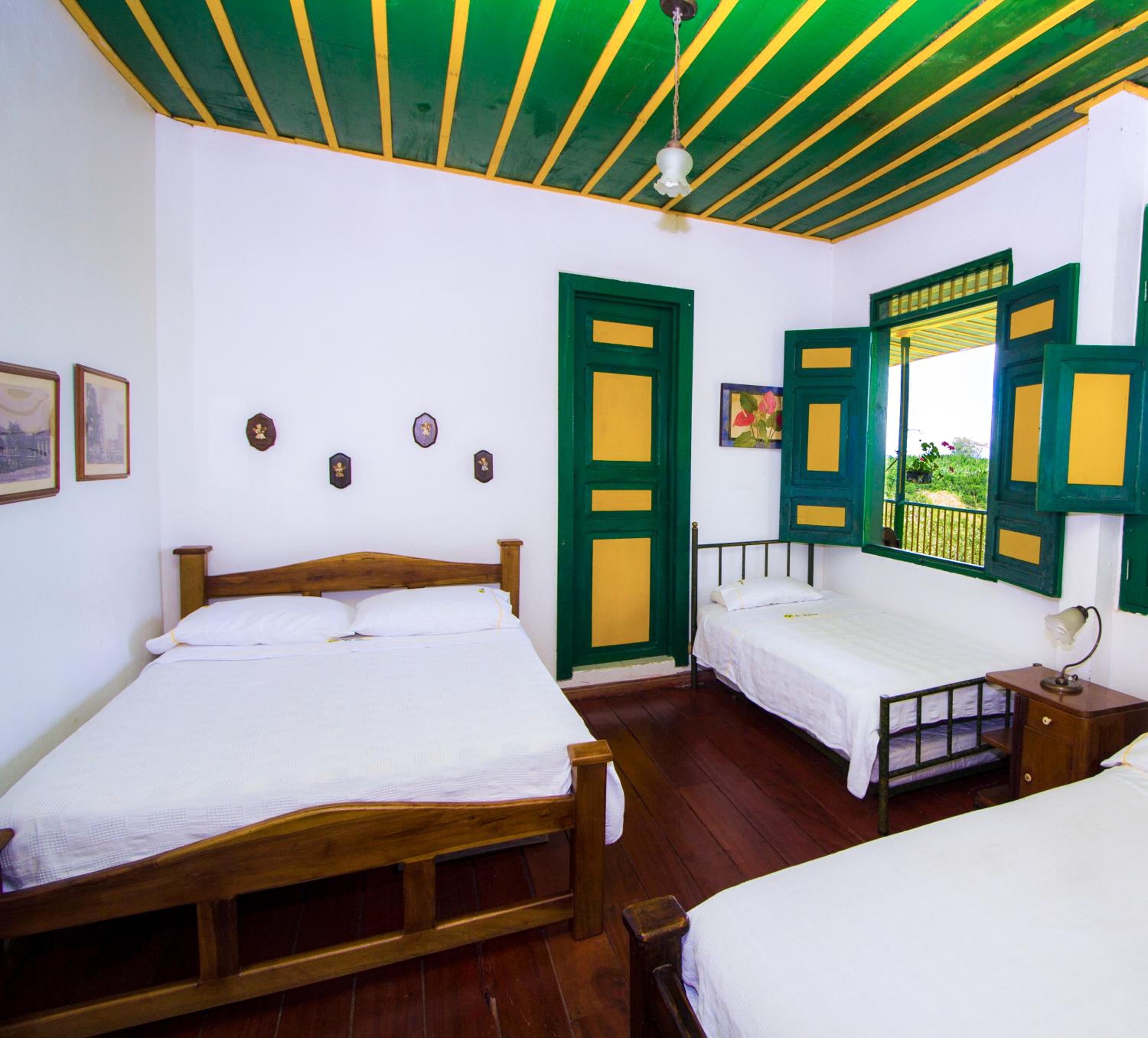 Quadruple Room photo 2