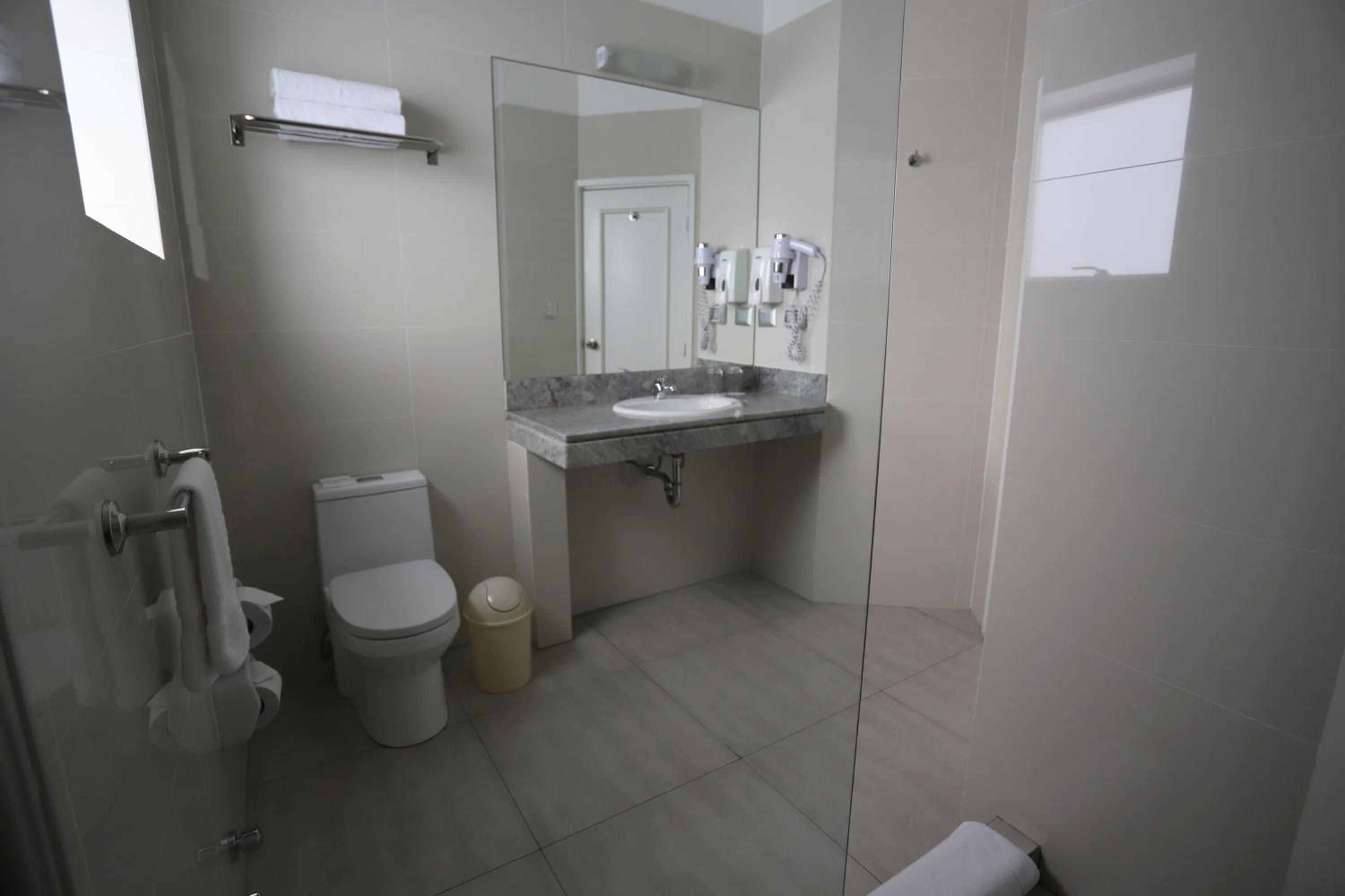 Traditional Twin Room - Photo 7