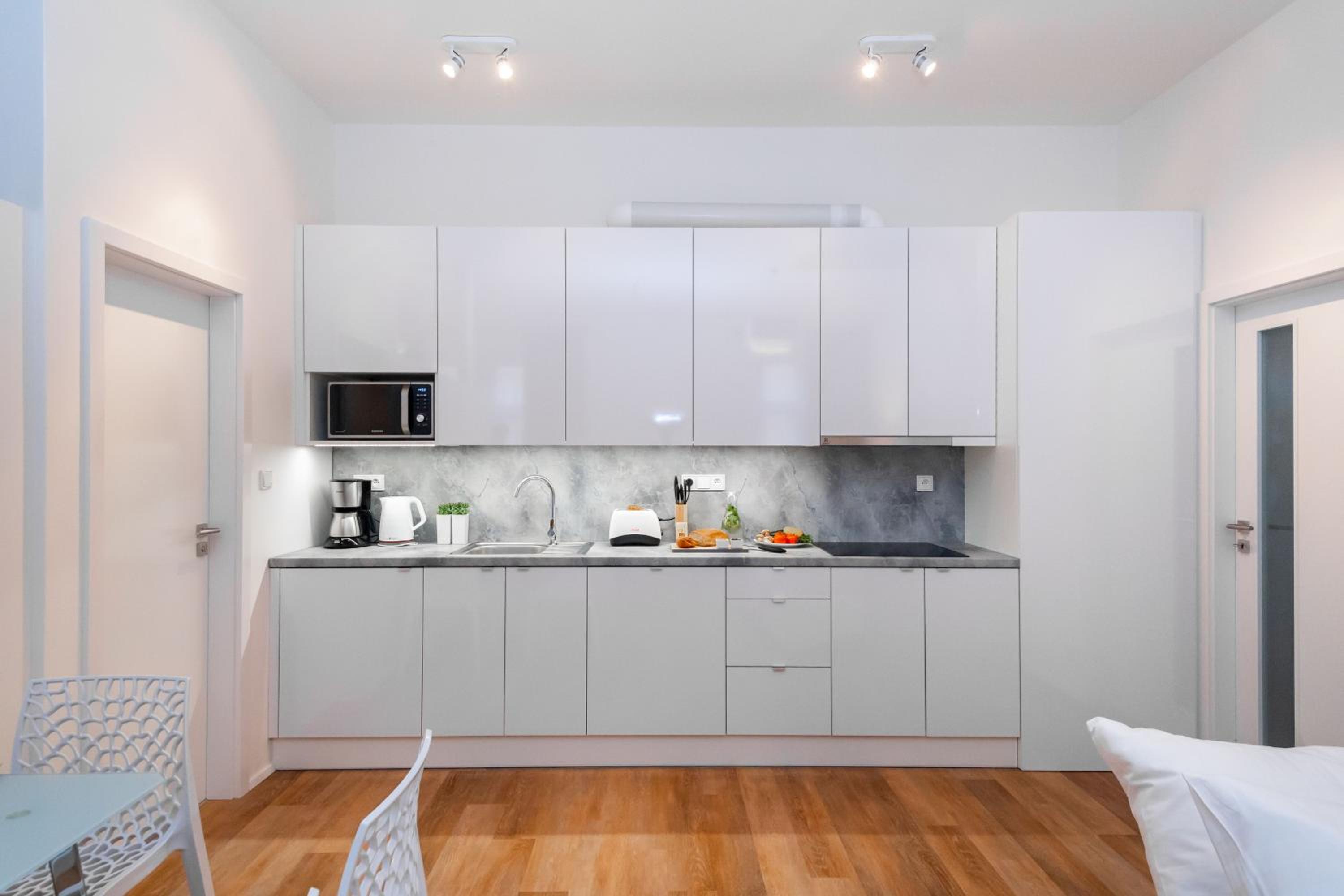 Design Apartment (5 Adults) thumbnail 5