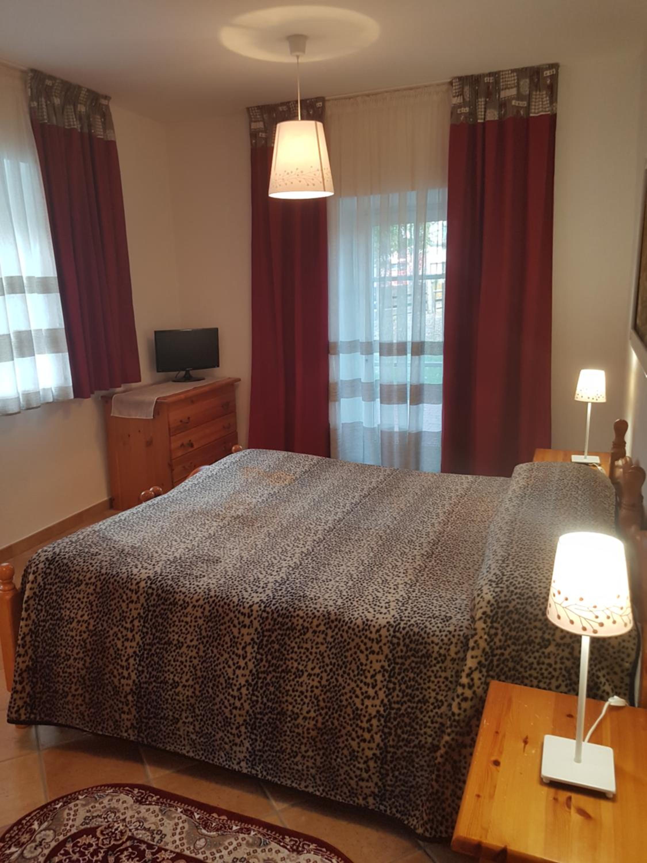 One-Bedroom Apartment (4 Adults) photo 3