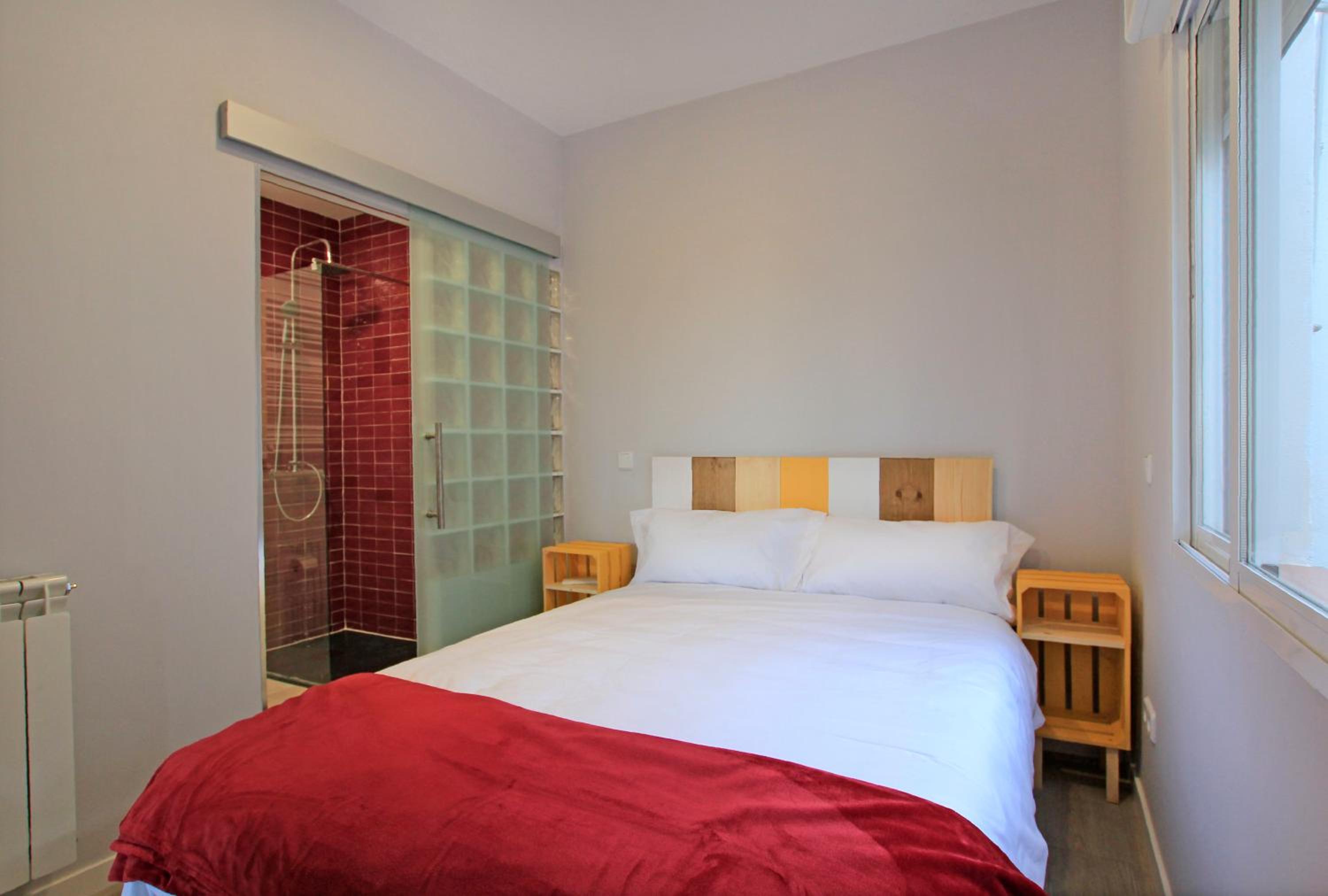 Two-Bedroom Apartment - Photo 15