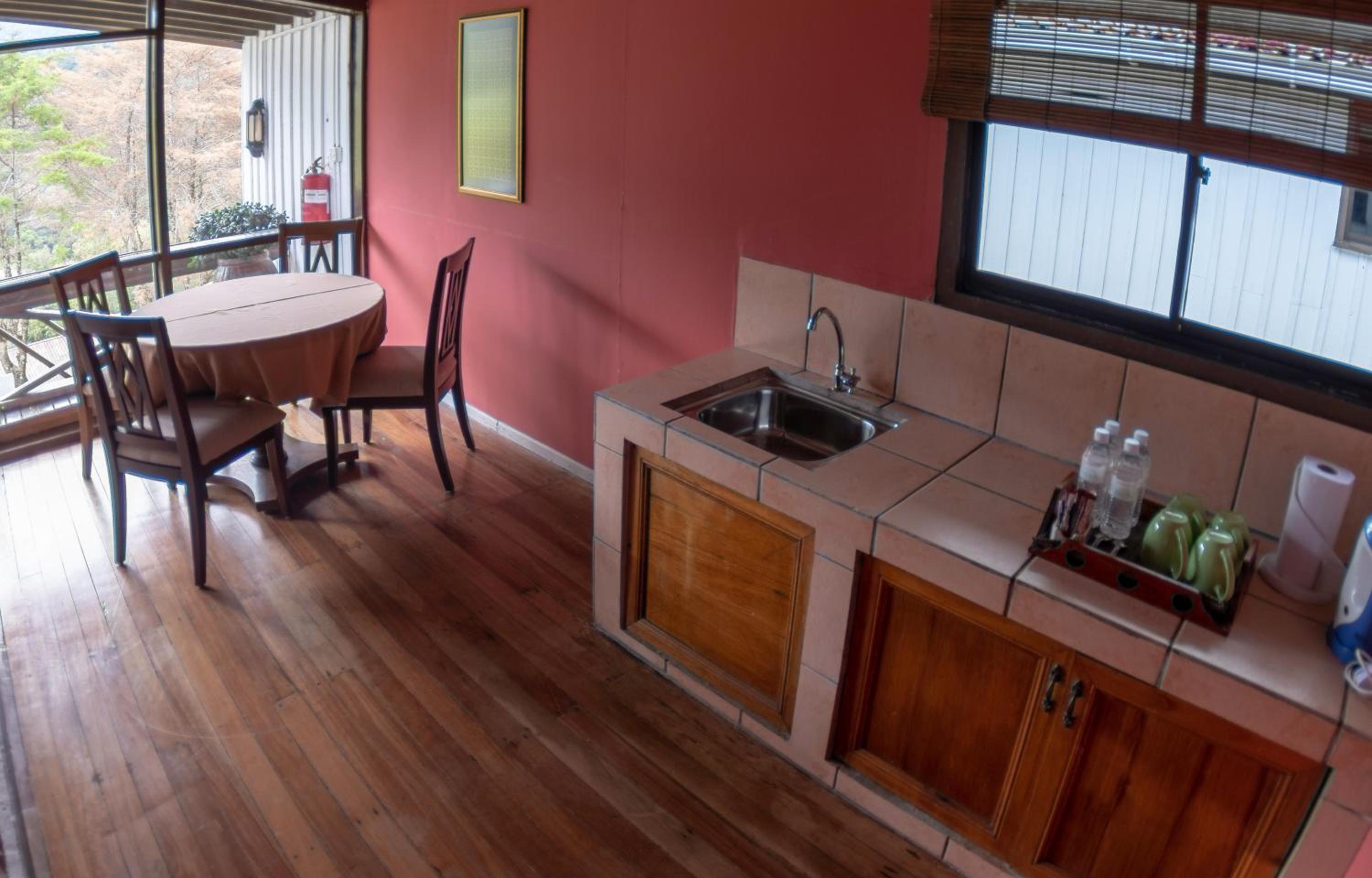 Peak Lodge - Photo 7
