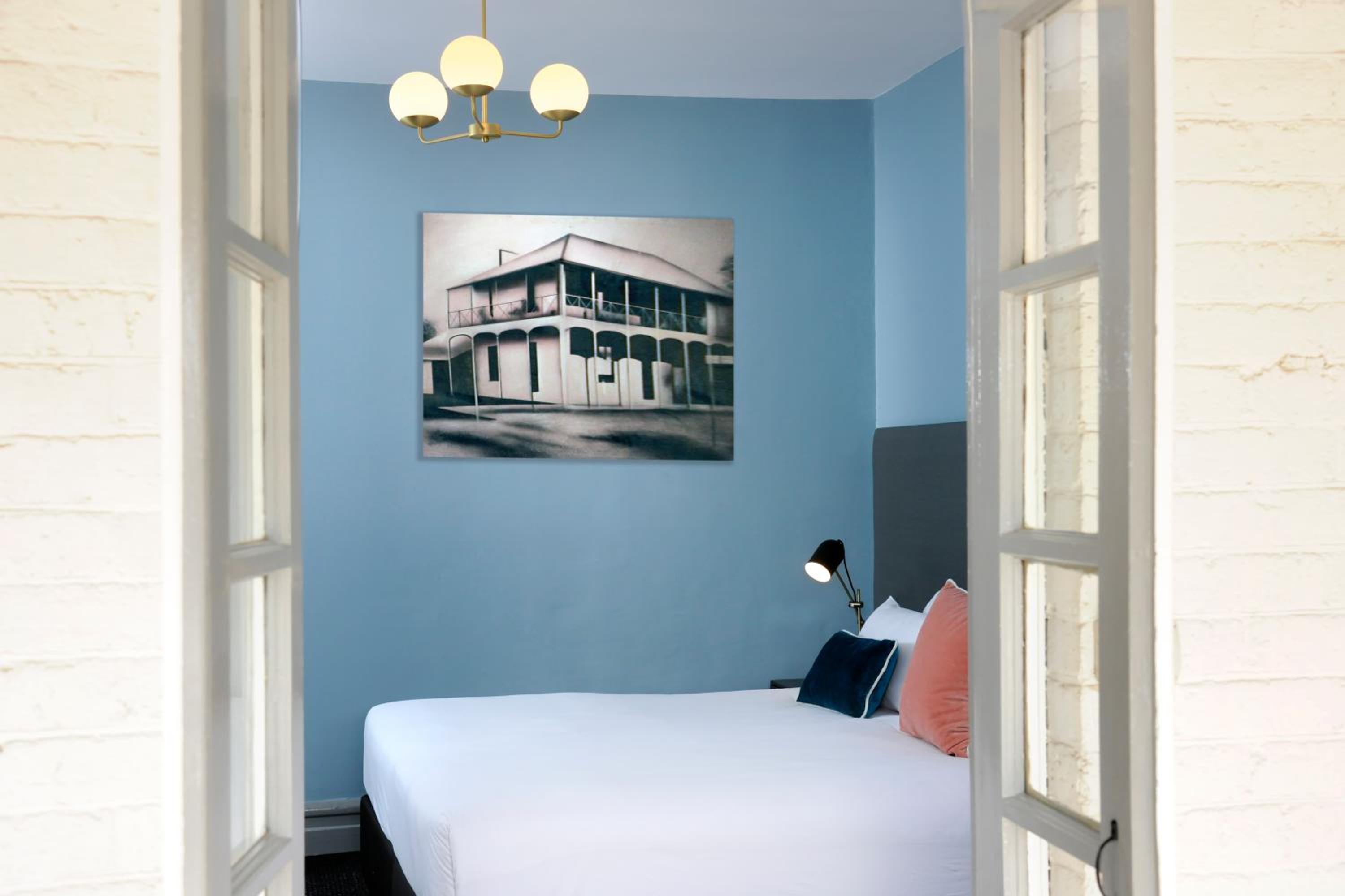 Superior King Suite