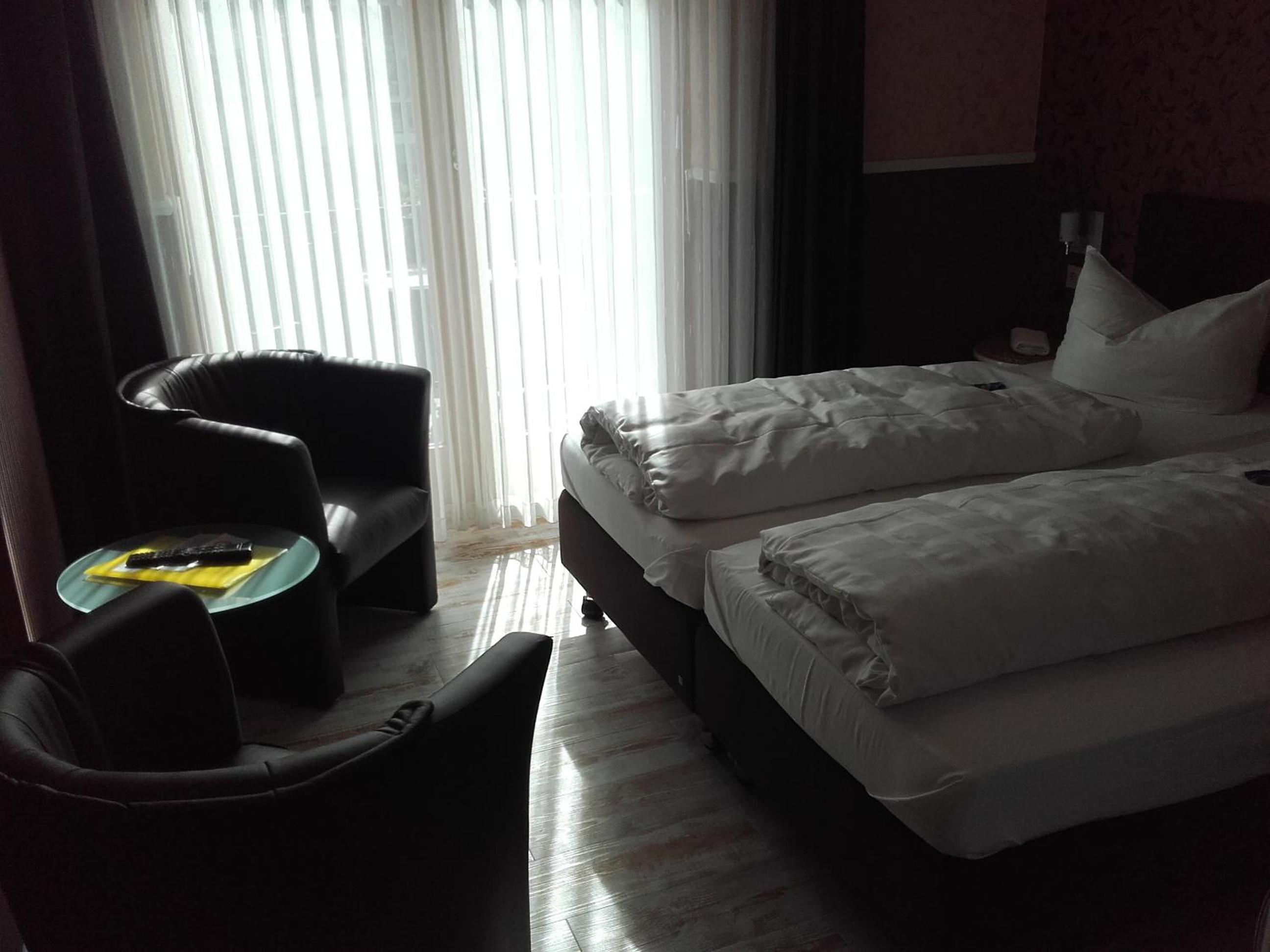 Standard Double Room photo 2