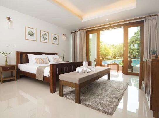 Deluxe Double or Twin Room with Garden View - Photo 1