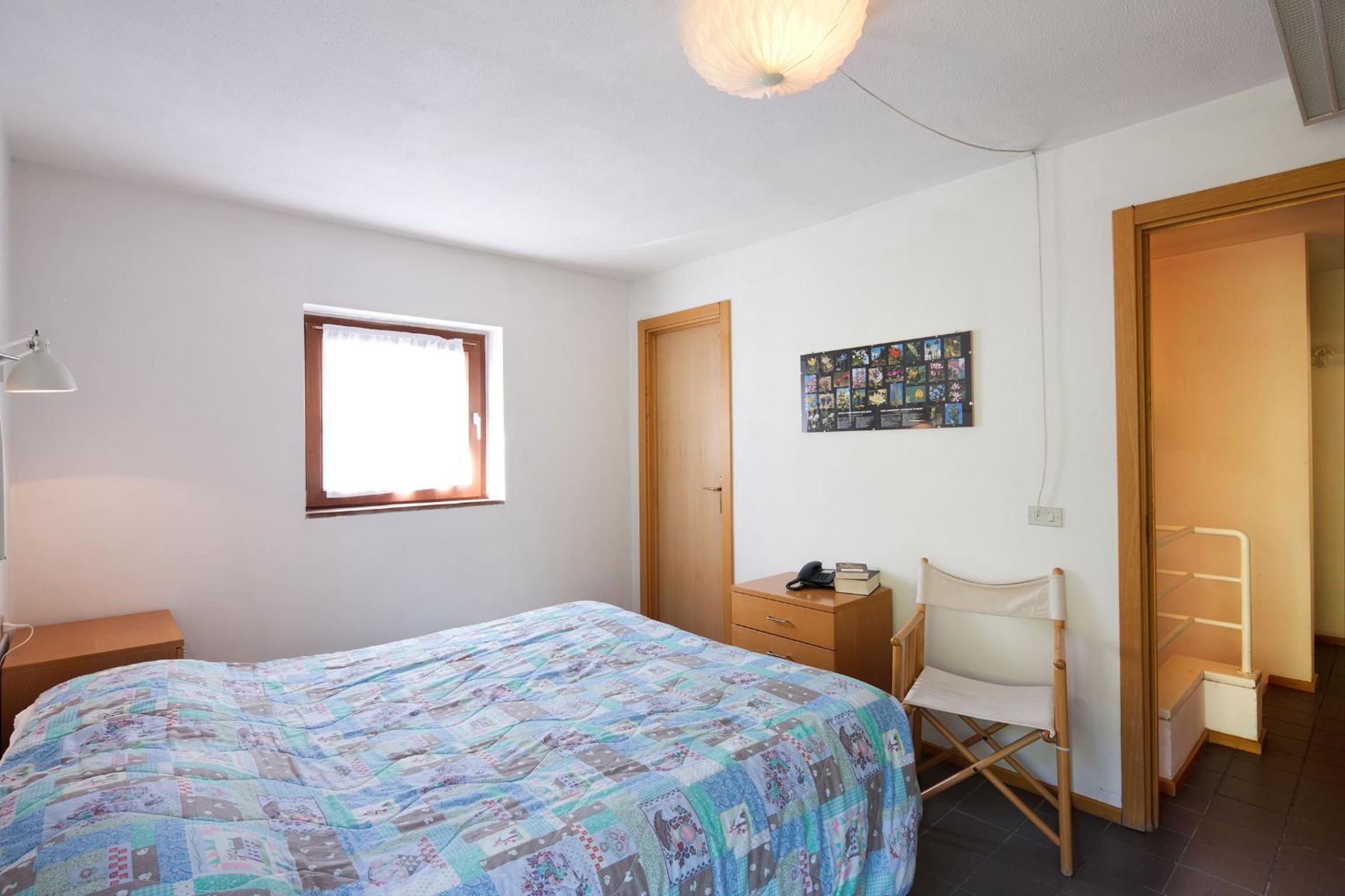 Two-Bedroom Apartment photo 2