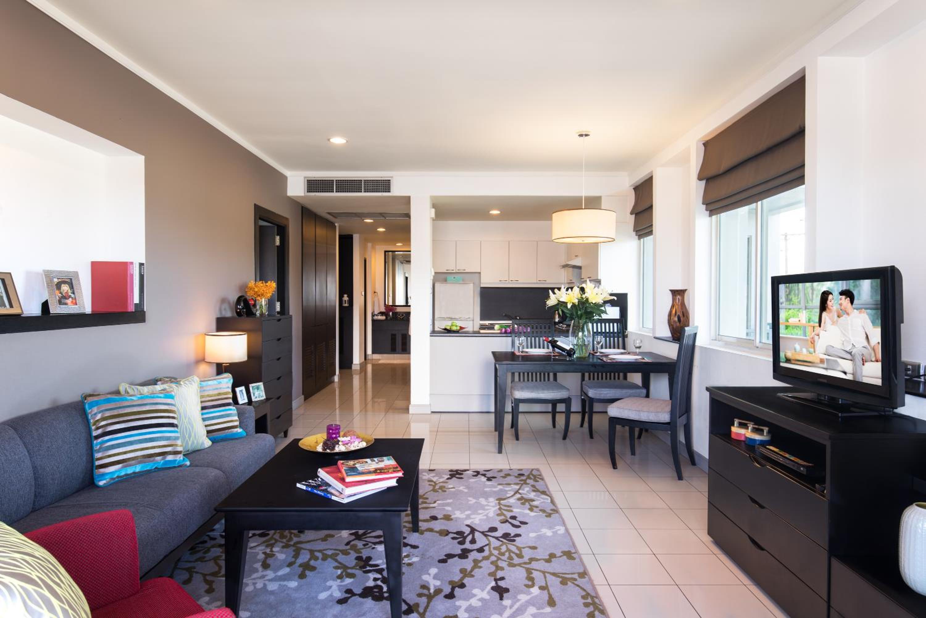 One-Bedroom Premier Apartment