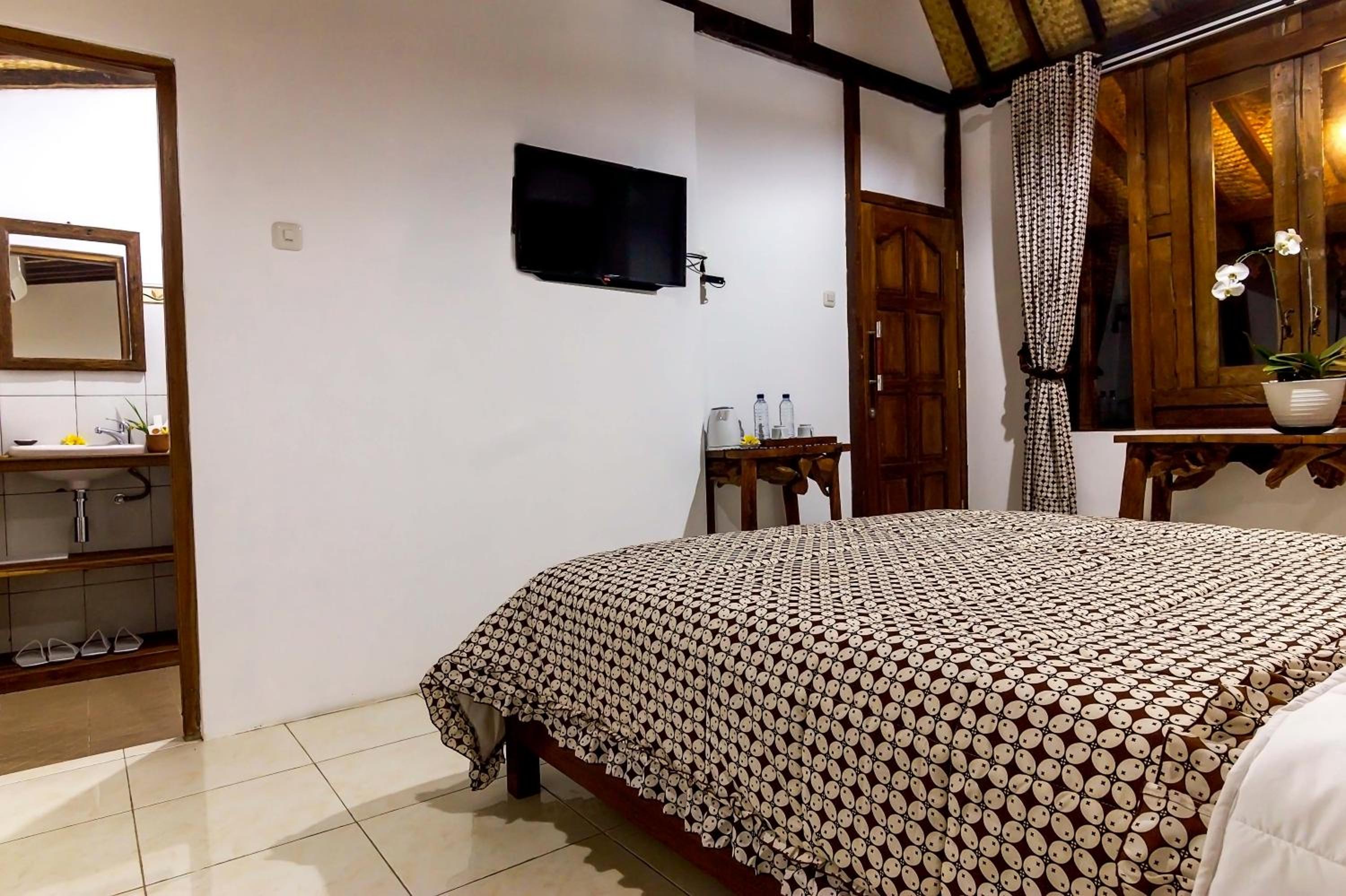 Deluxe Double Room - Photo 5
