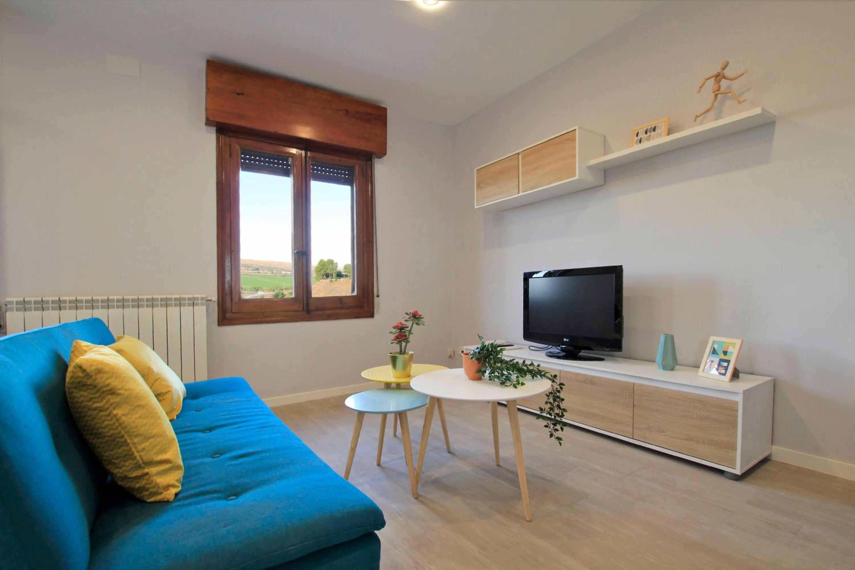 Two-Bedroom Apartment - Photo 16