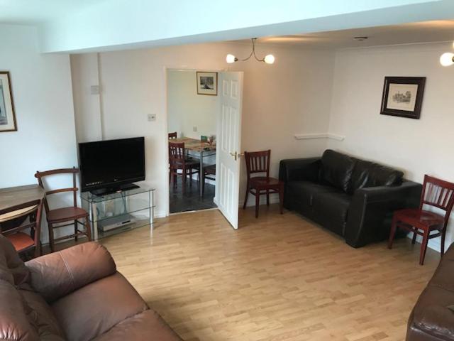 2 Bedroom Cottage  photo 1