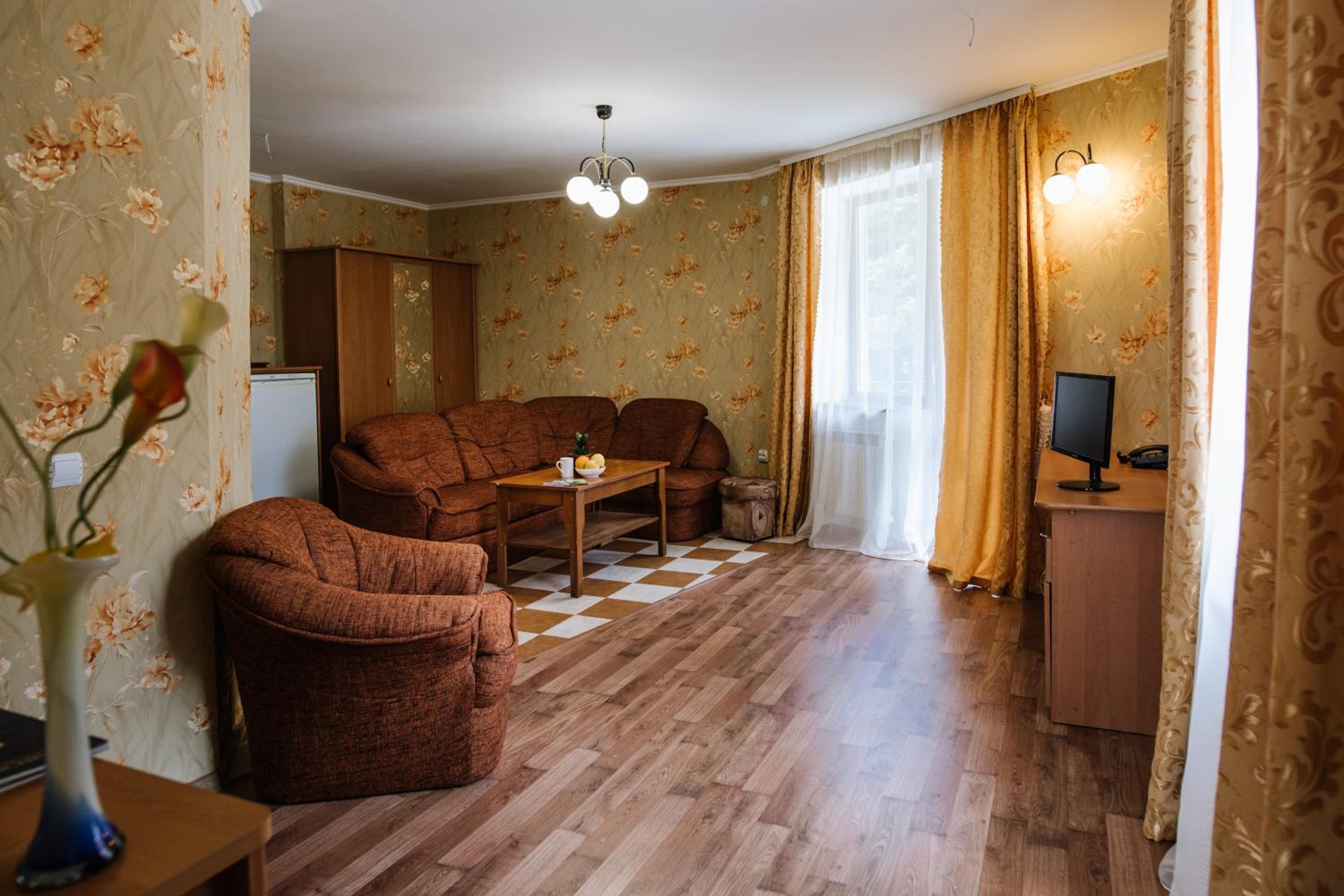 Suite photo 1
