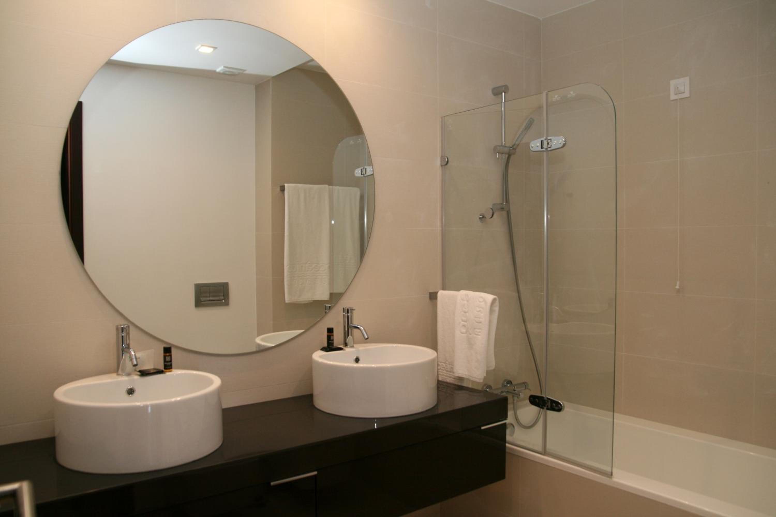 Budget Two-Bedroom Apartment  photo 2